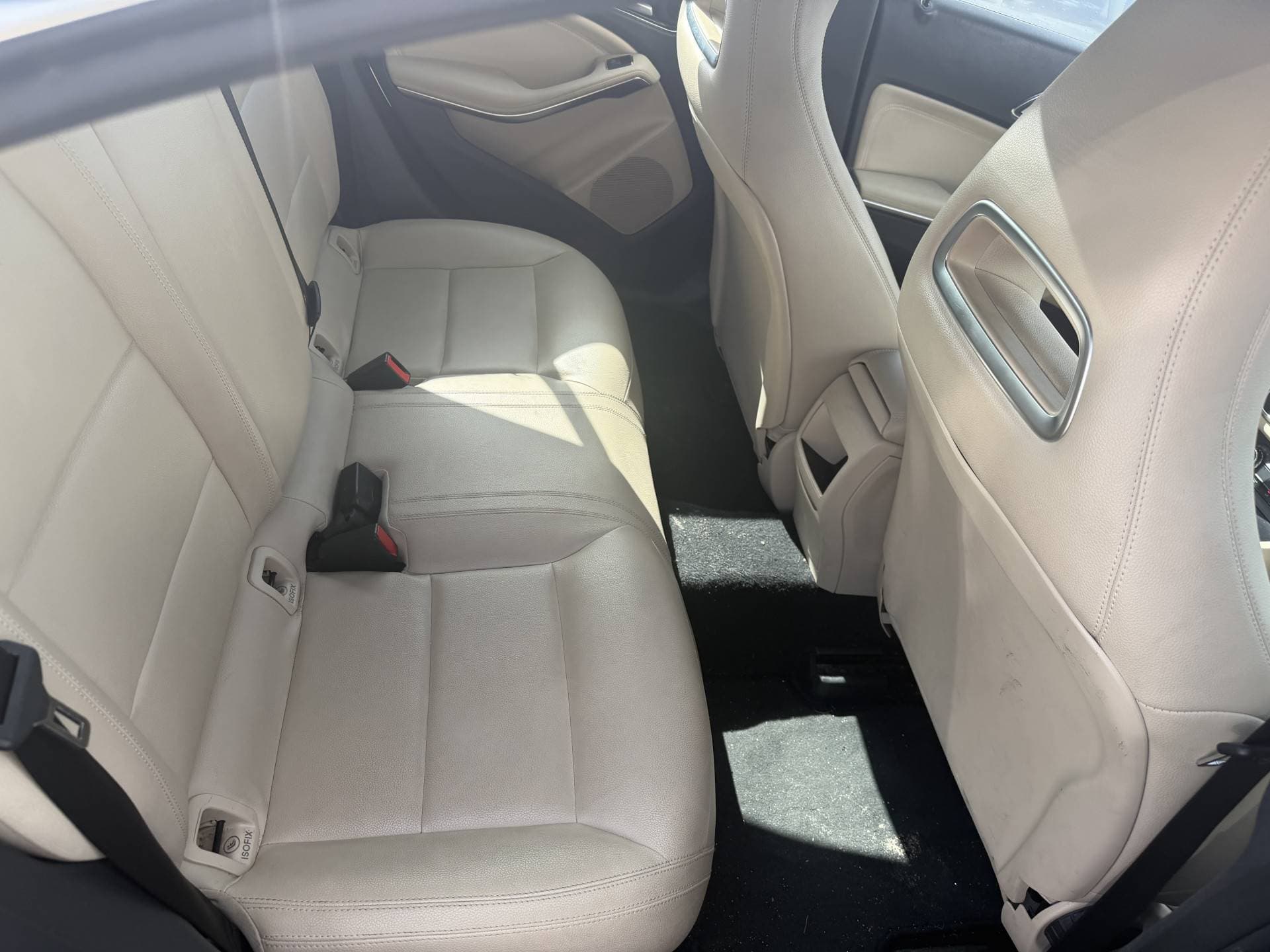 Mercedes-Benz CLA thumbnail 11