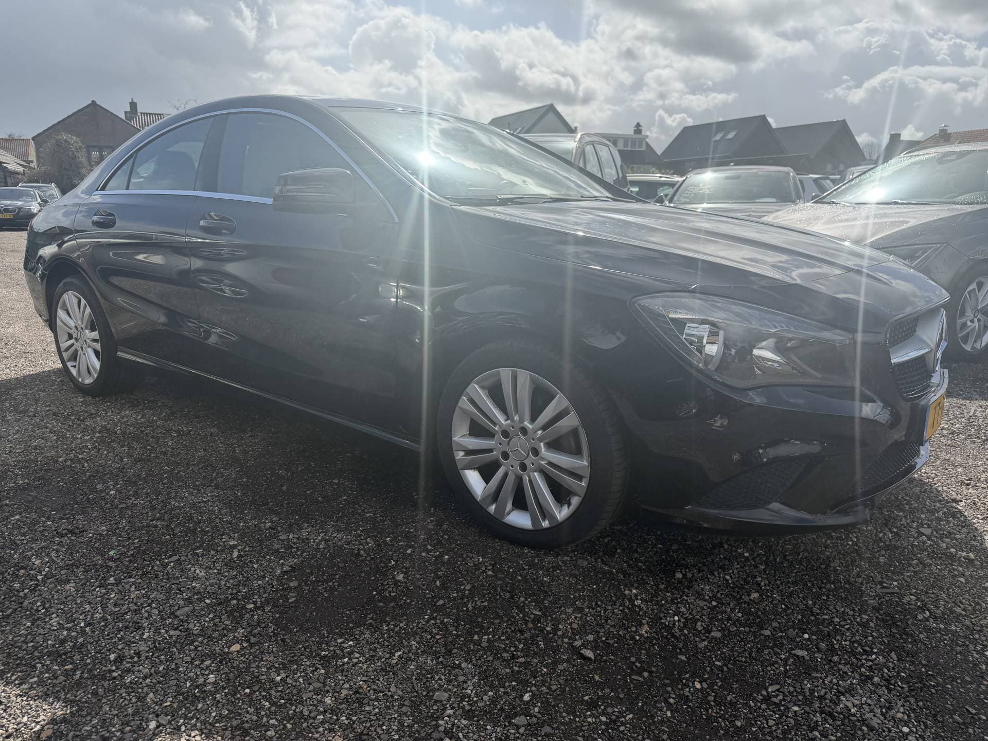 Mercedes-Benz CLA thumbnail 4