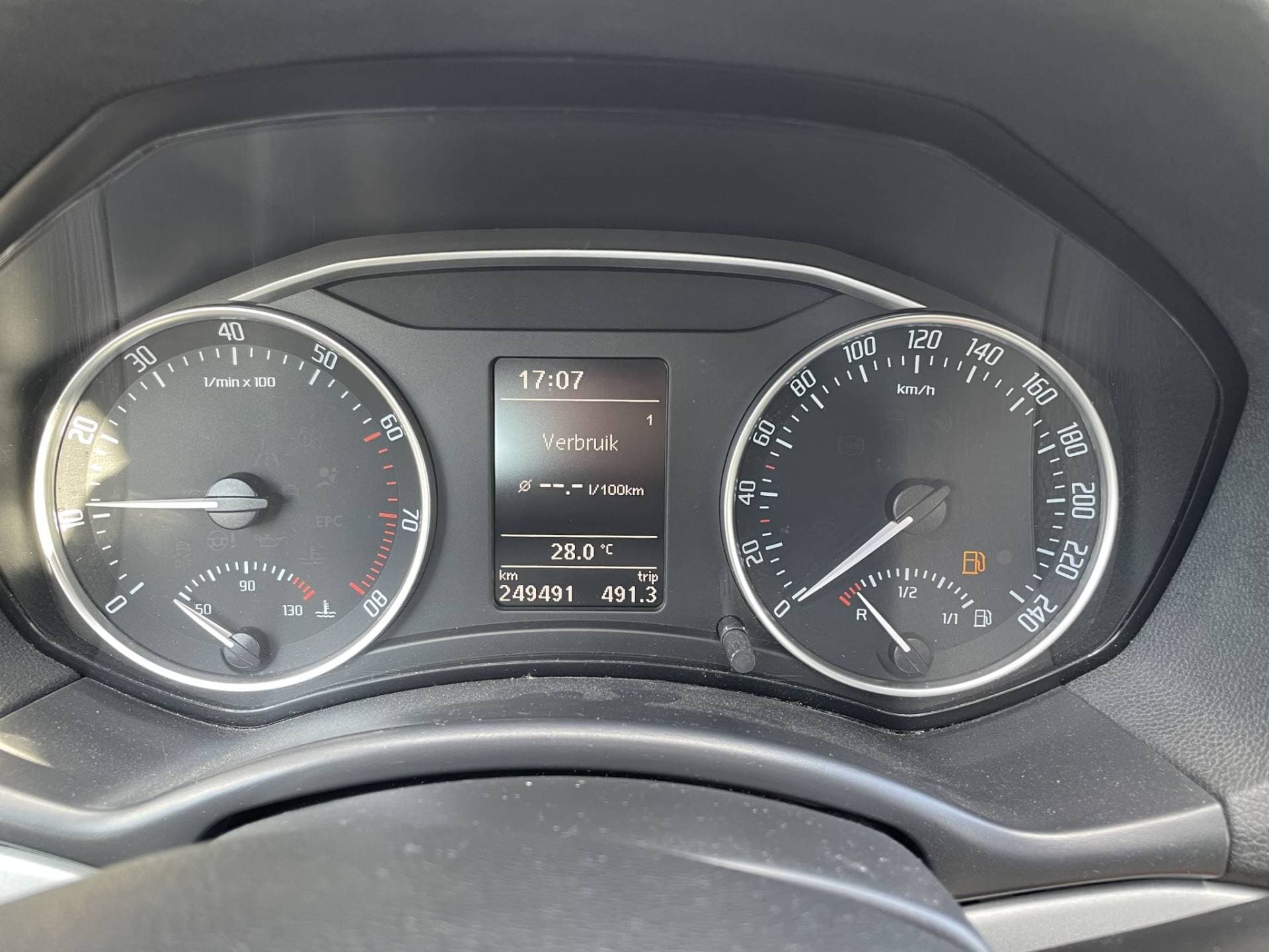 Skoda Octavia thumbnail 12