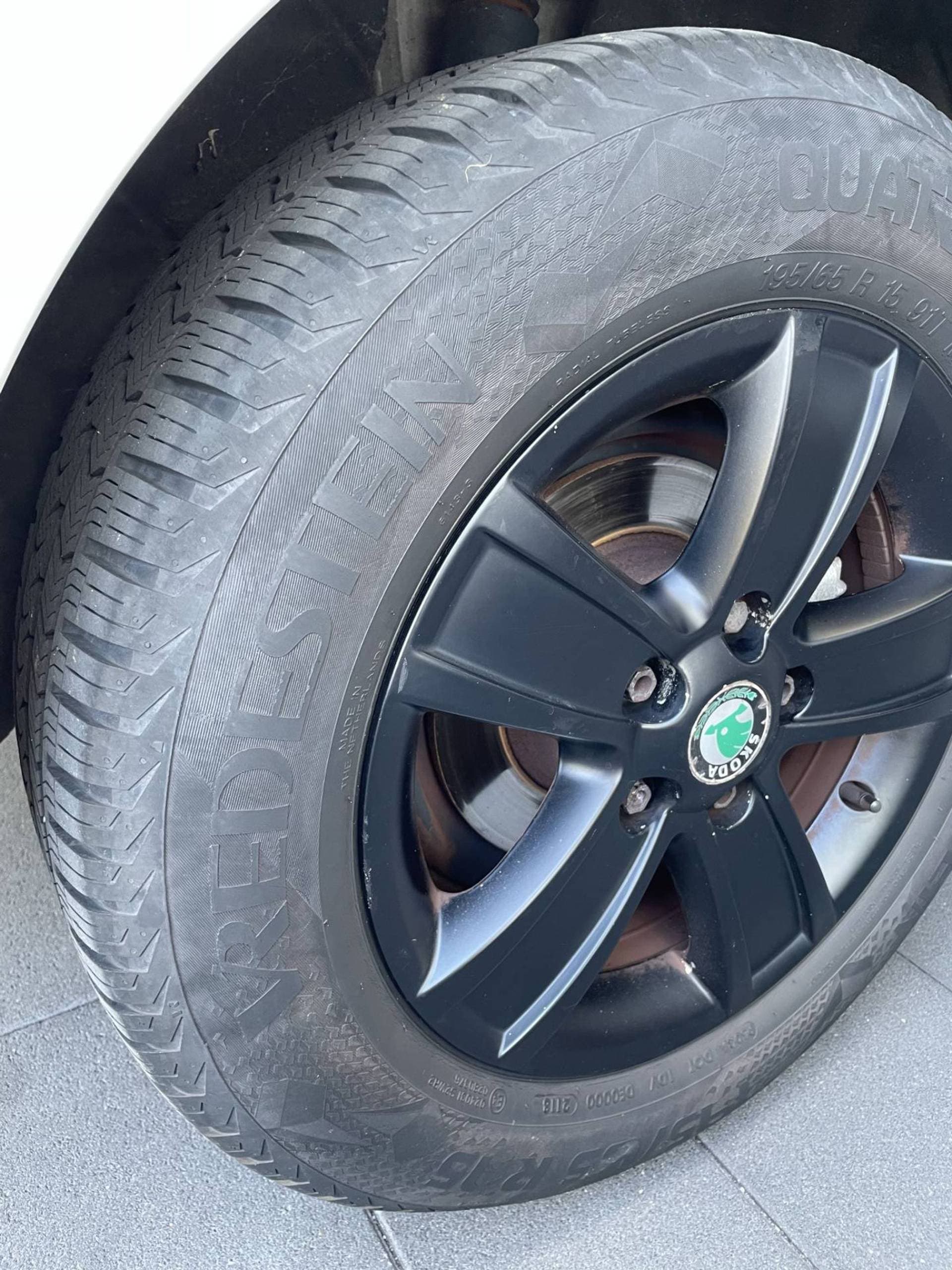 Skoda Octavia thumbnail 13