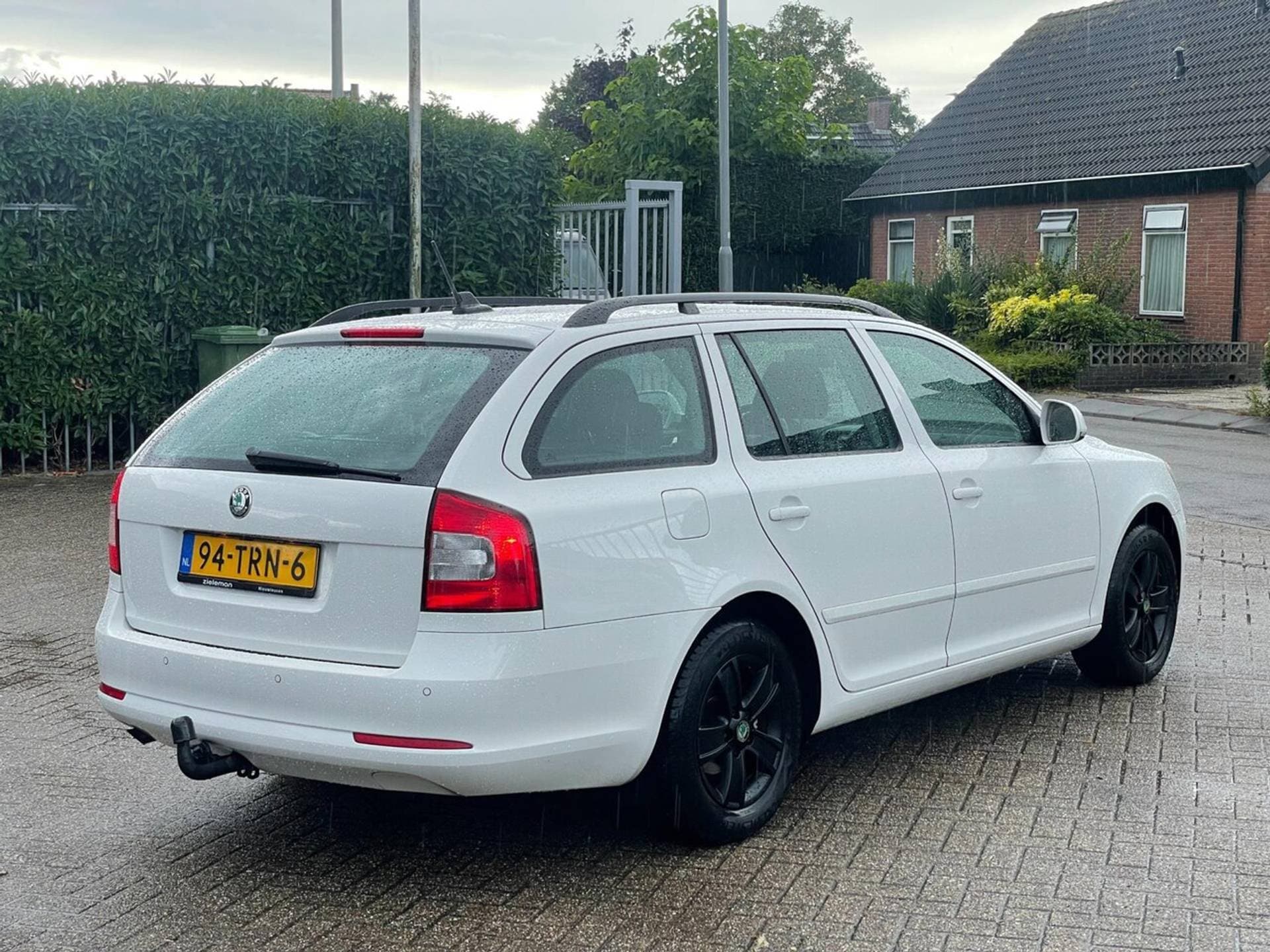 Skoda Octavia thumbnail 3