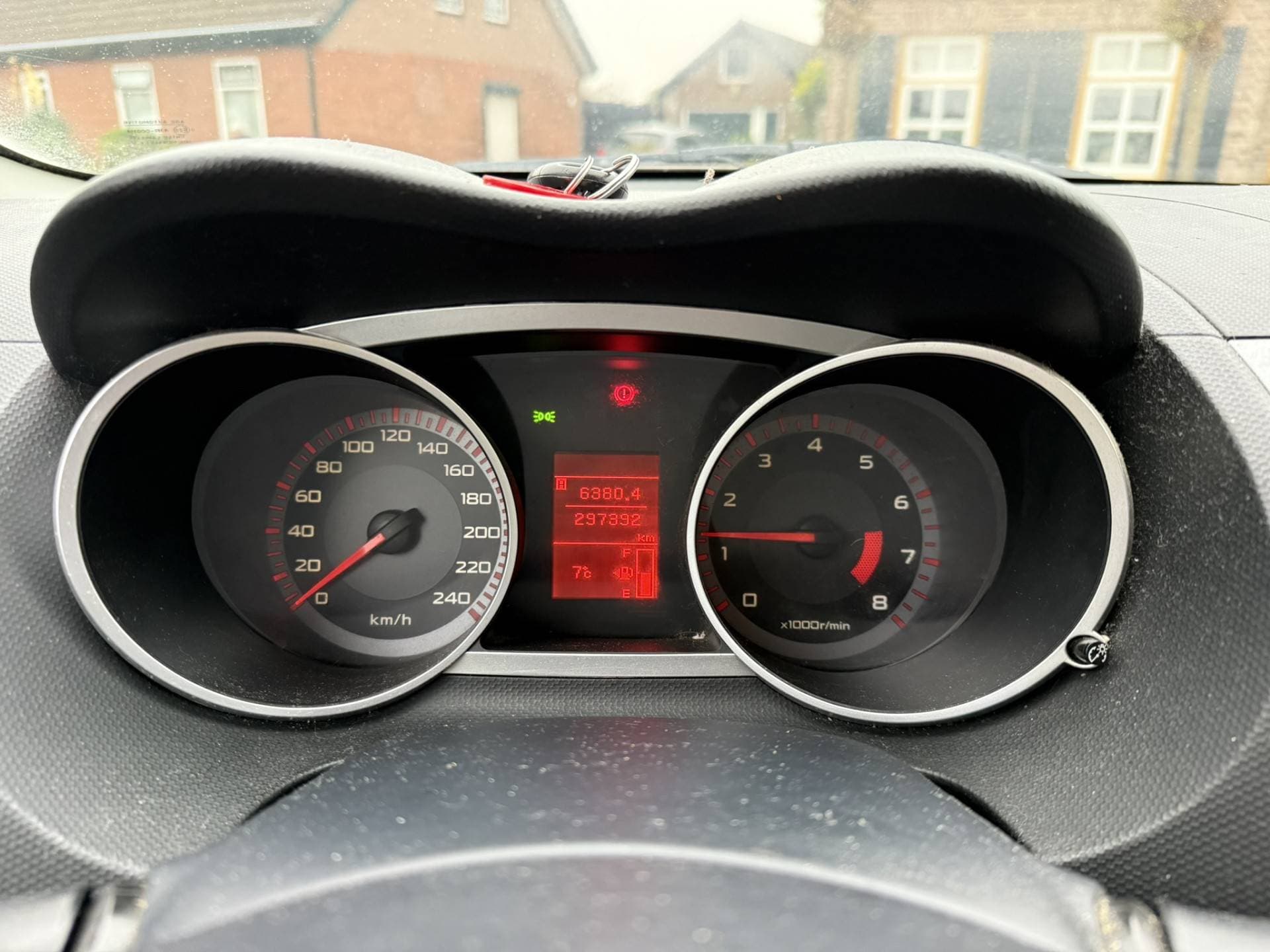 Mitsubishi Outlander thumbnail 15