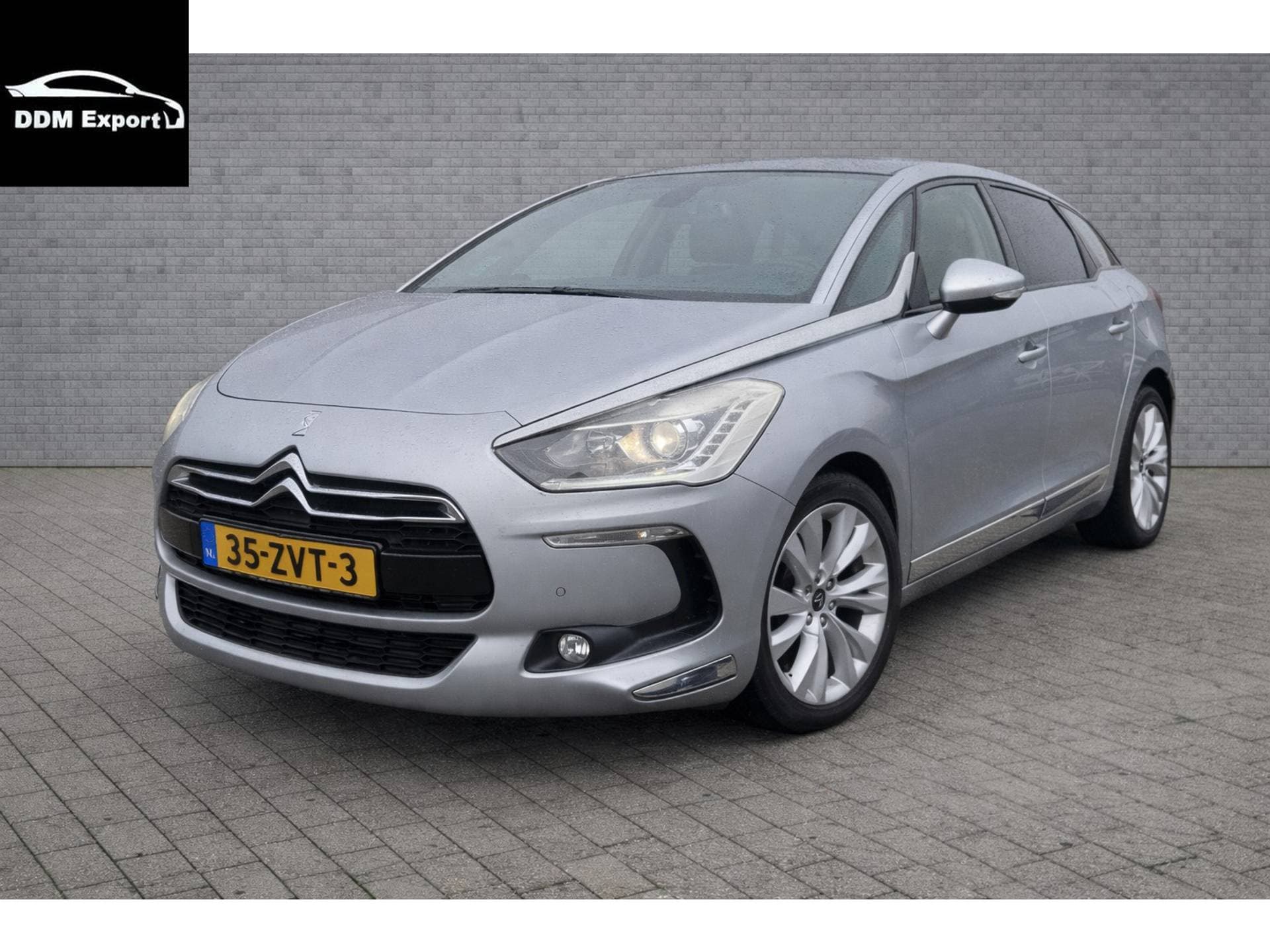 Citroen DS5