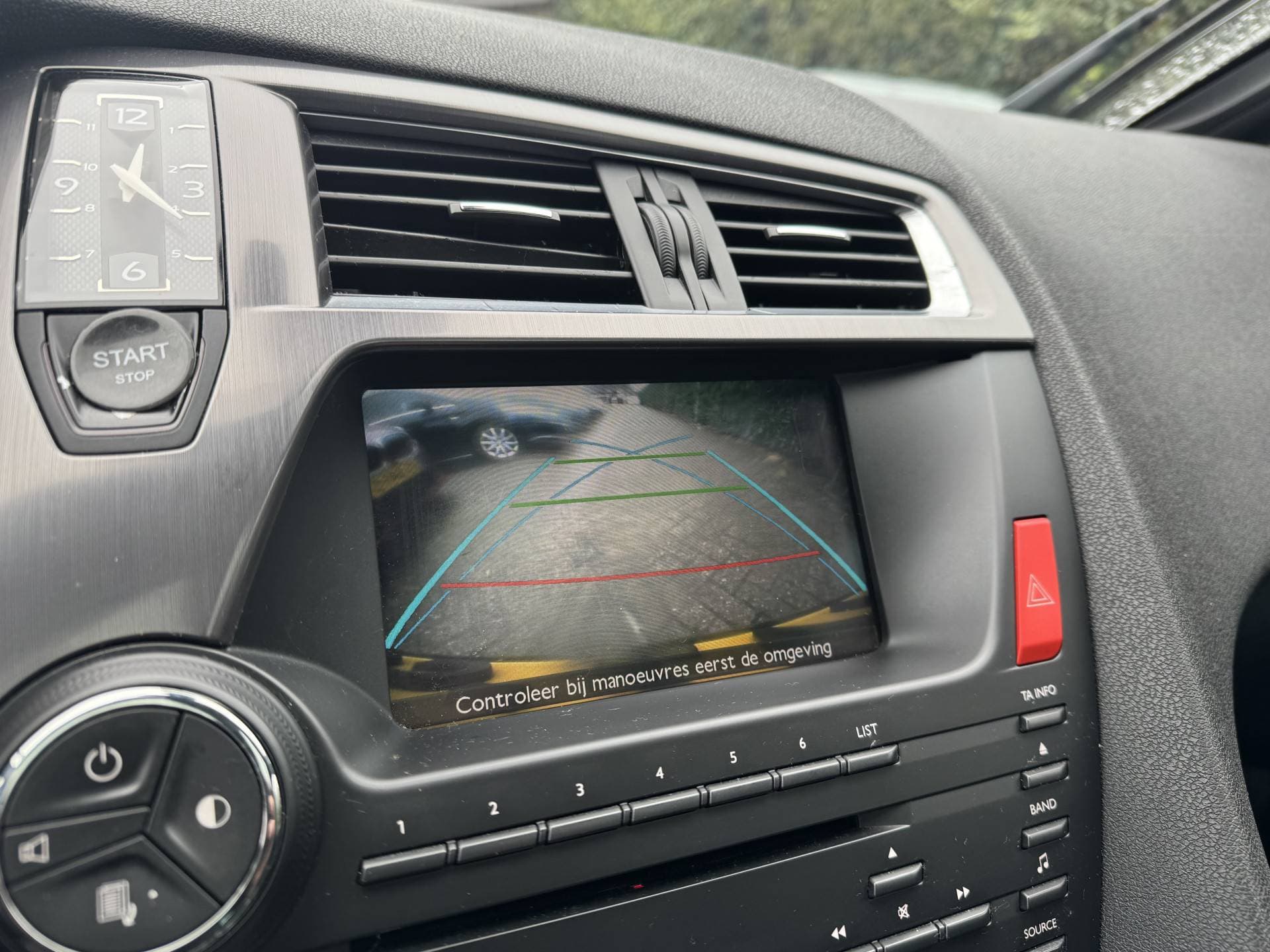 Citroën DS5 1.6 THP Business Executive Automaat thumbnail 12