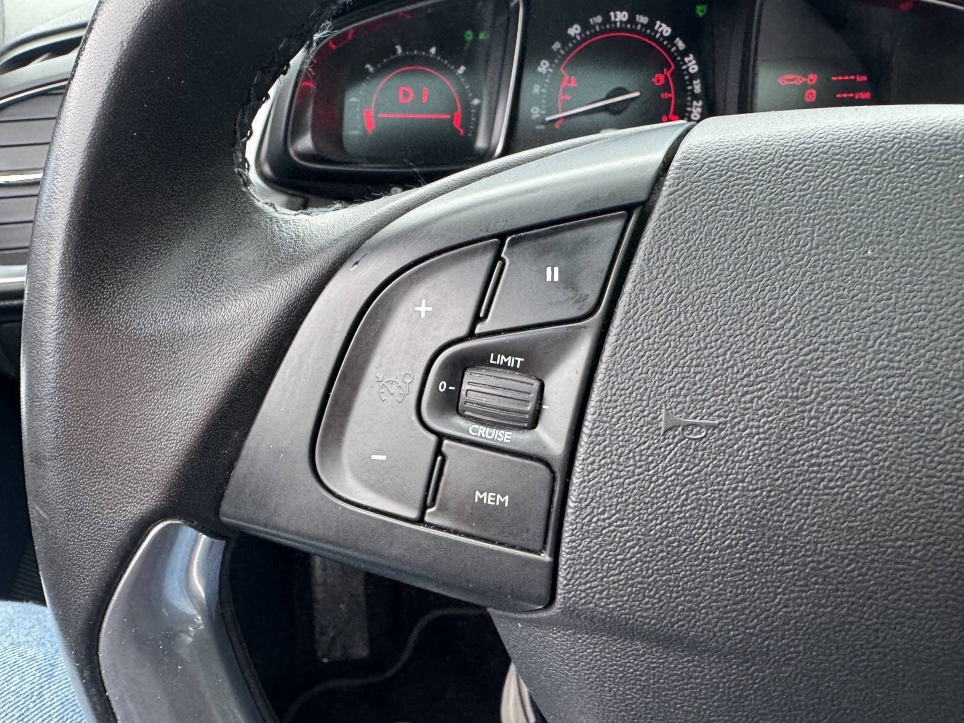 Citroën DS5 1.6 THP Business Executive Automaat thumbnail 15