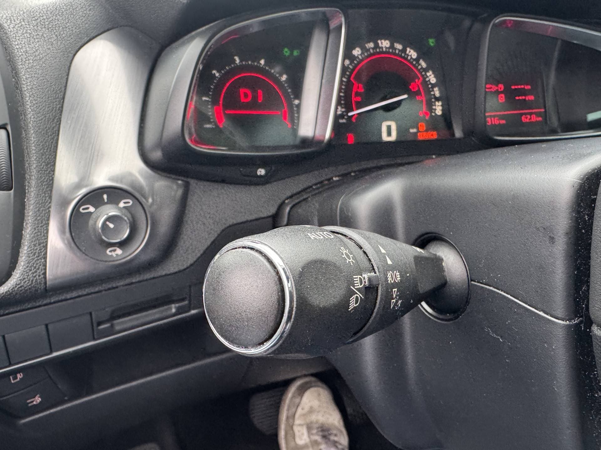 Citroën DS5 1.6 THP Business Executive Automaat thumbnail 18