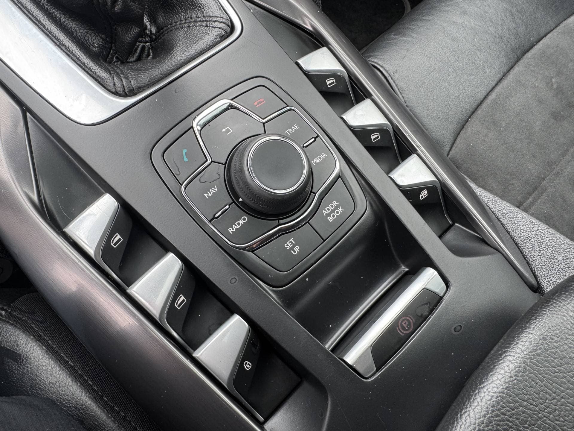 Citroën DS5 1.6 THP Business Executive Automaat thumbnail 23