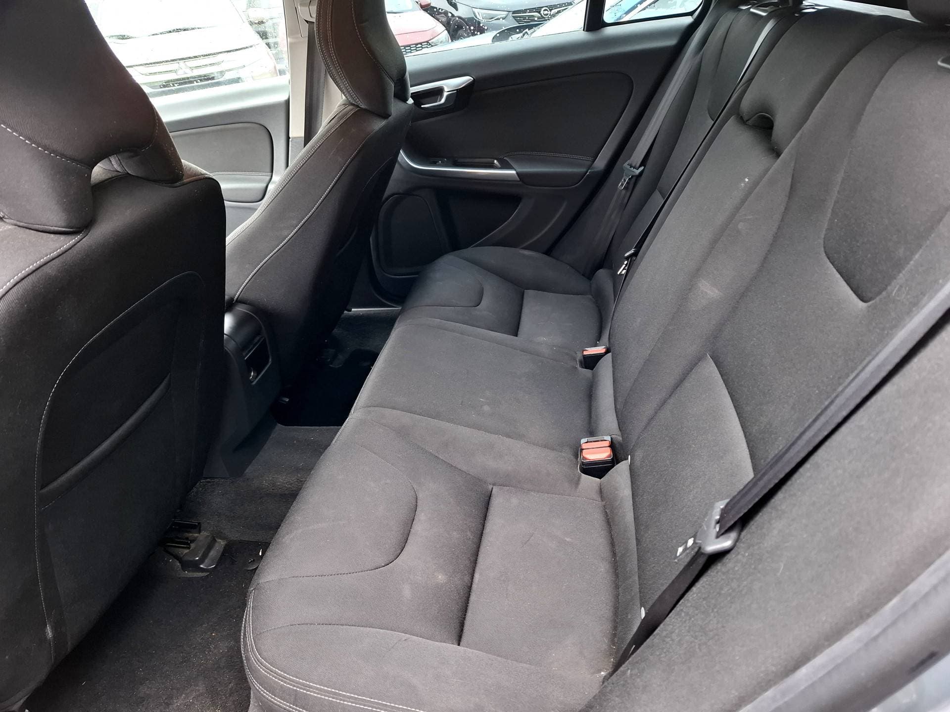 Volvo V60 thumbnail 8