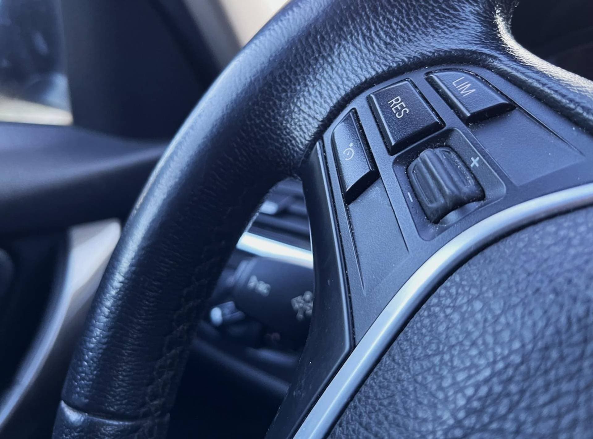 Bmw 3 Serie thumbnail 13