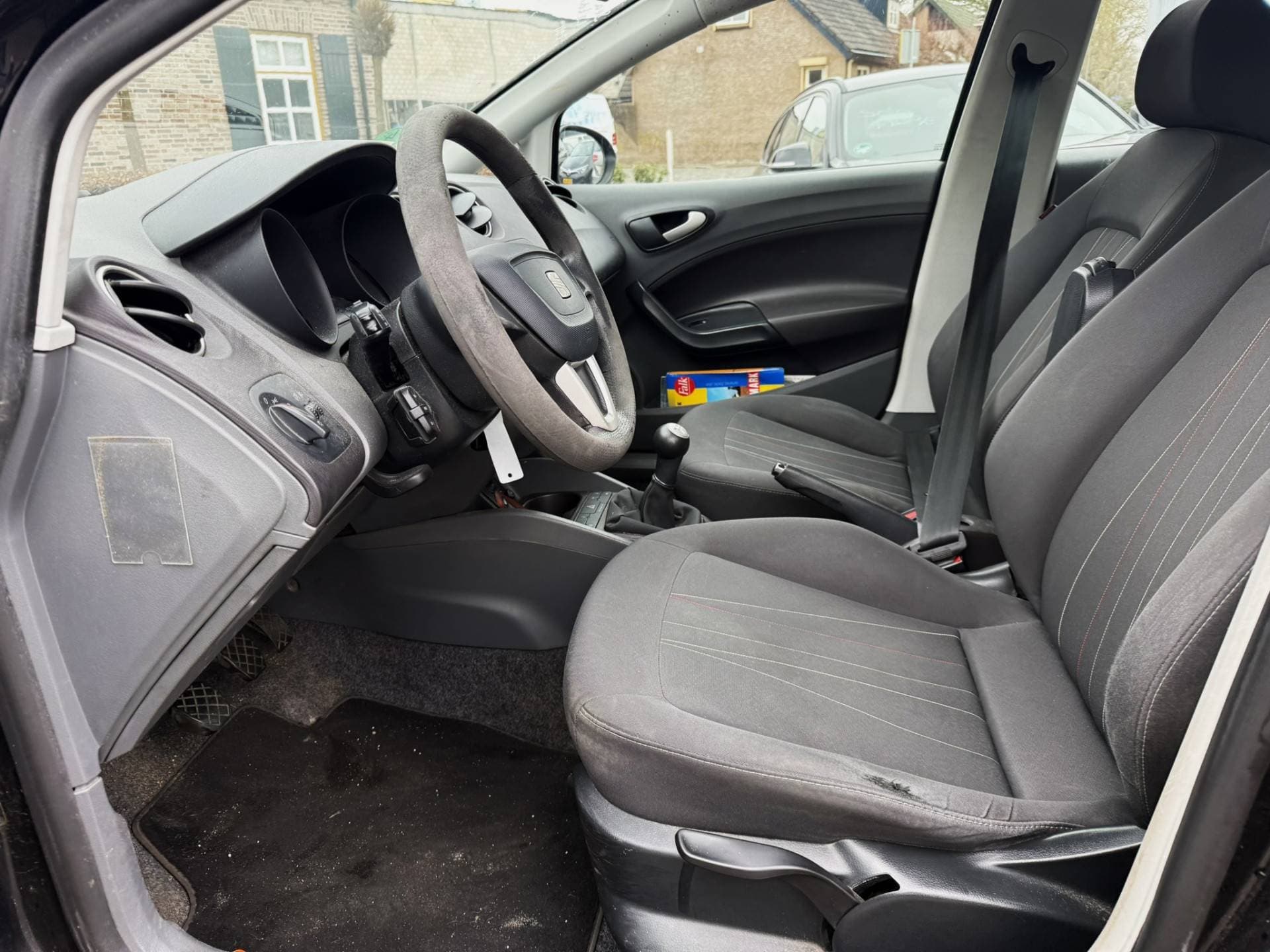 Seat Ibiza thumbnail 10