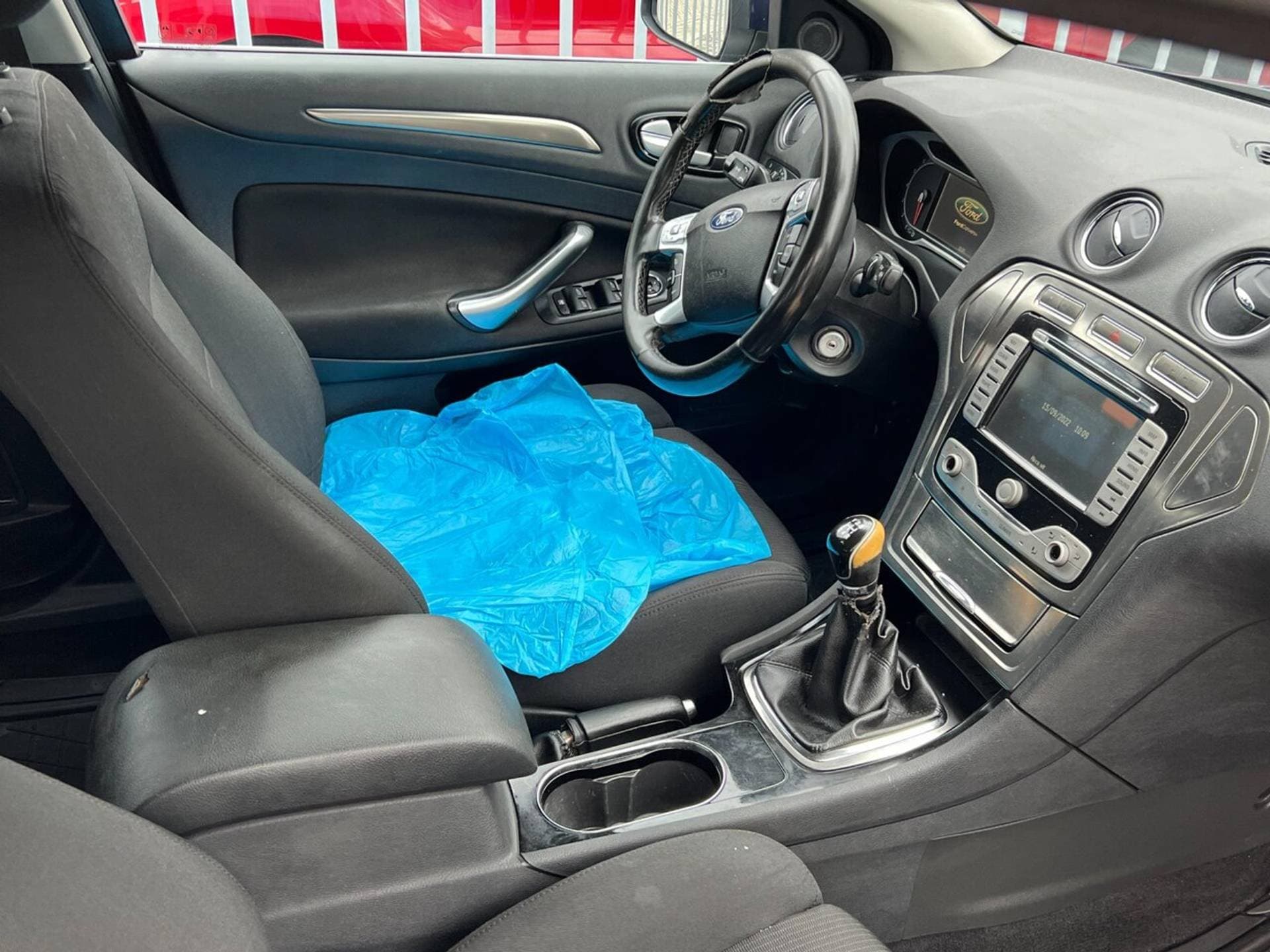 Ford Mondeo thumbnail 6