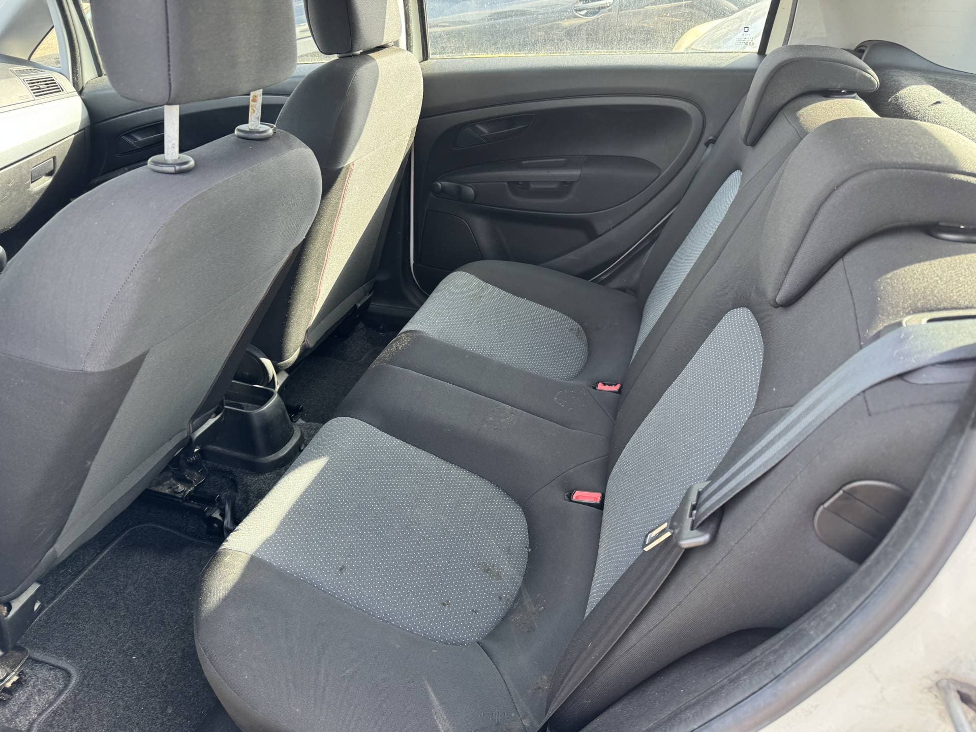 Fiat Grande Punto thumbnail 4