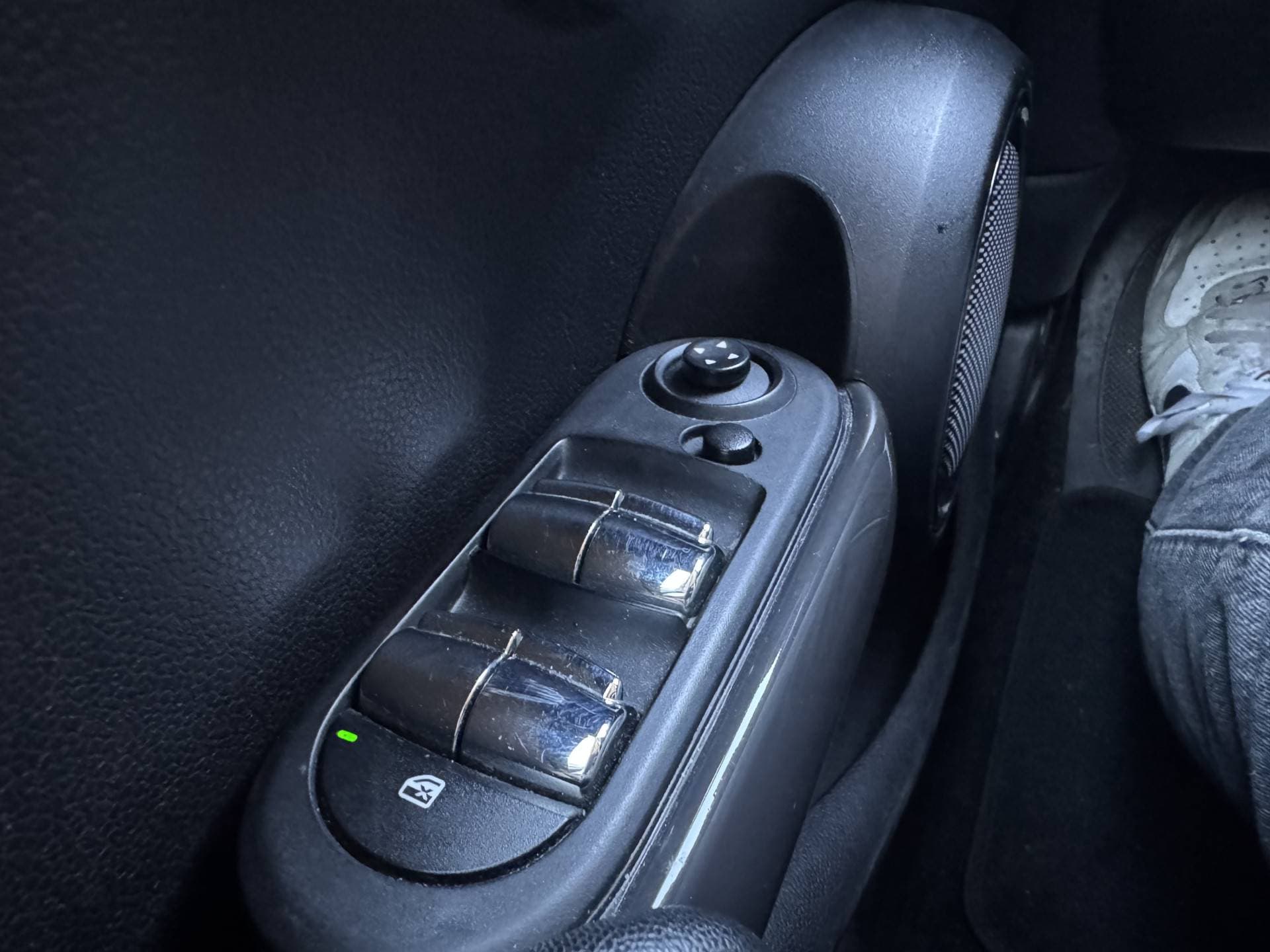 MINI Cooper Mini 1.5 D Business thumbnail 14