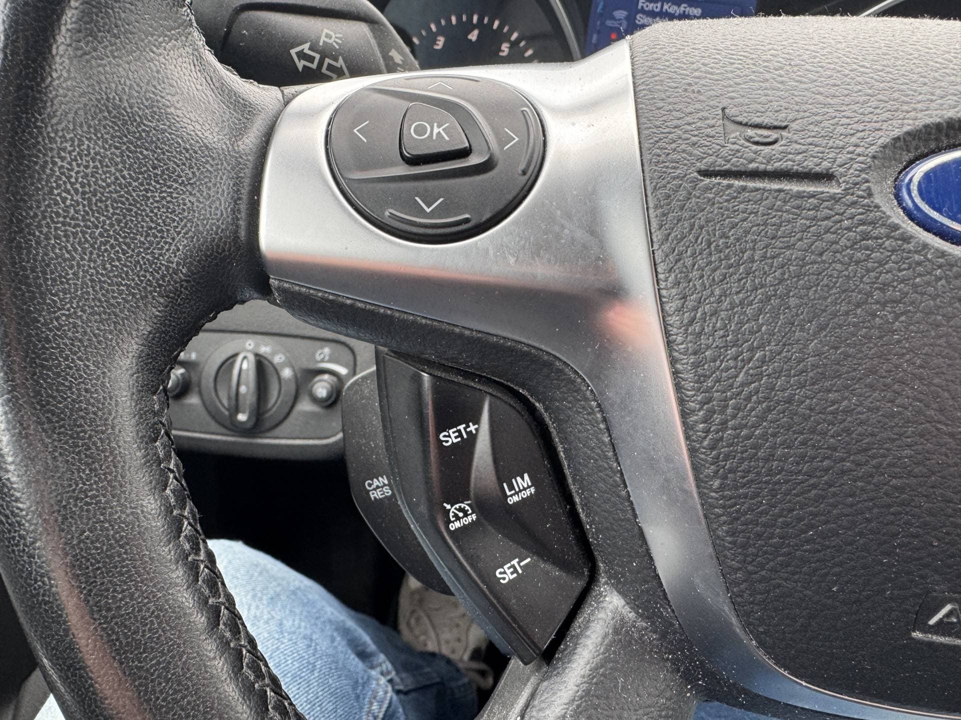 Ford Kuga thumbnail 21