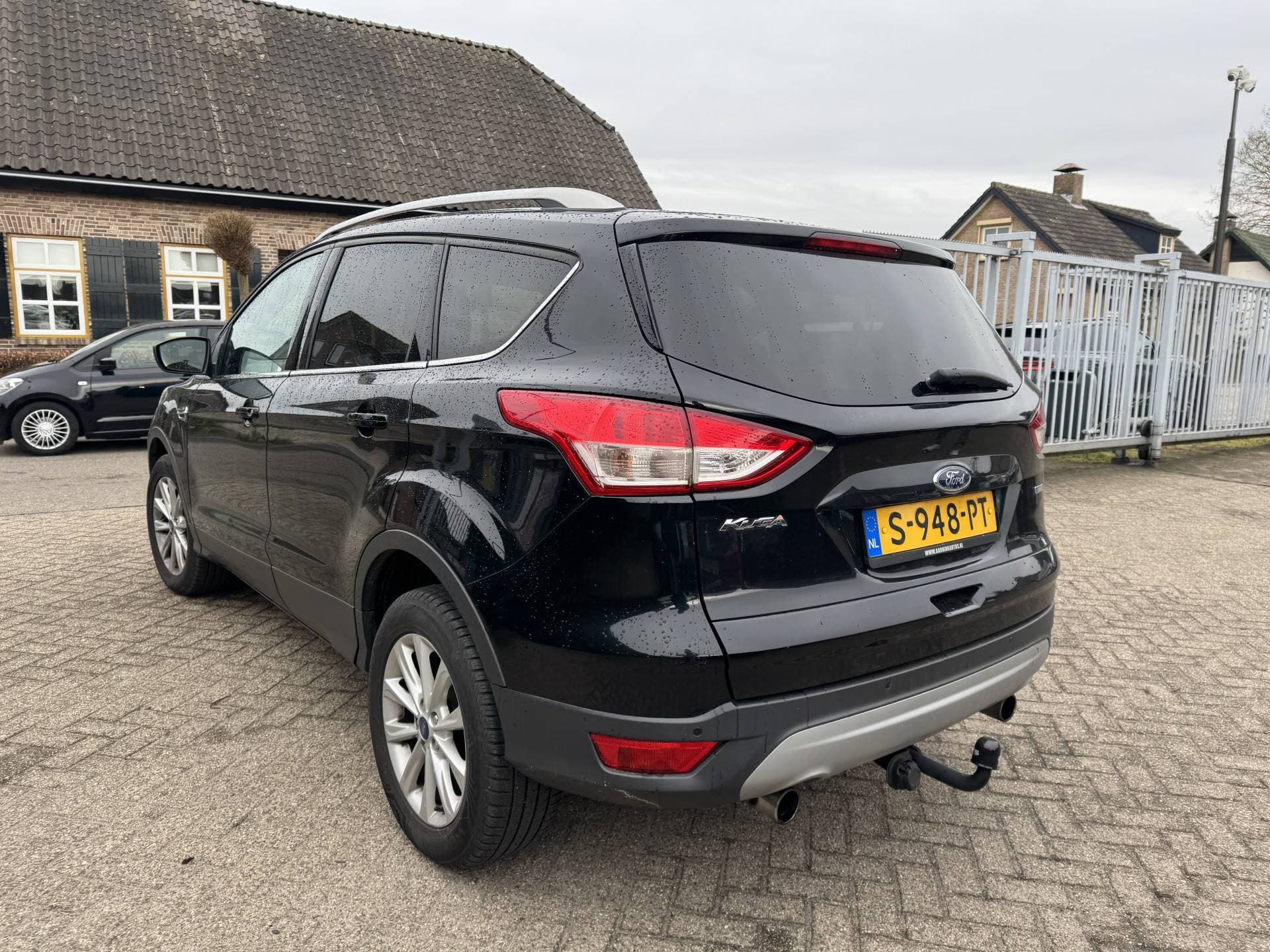 Ford Kuga thumbnail 7