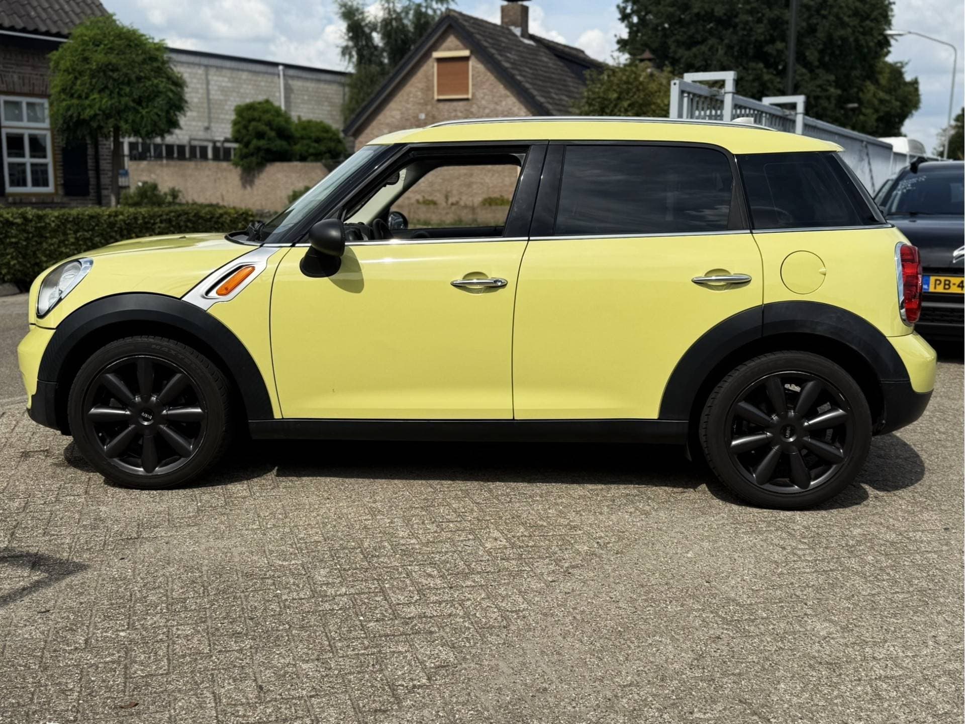 Mini Countryman thumbnail 4