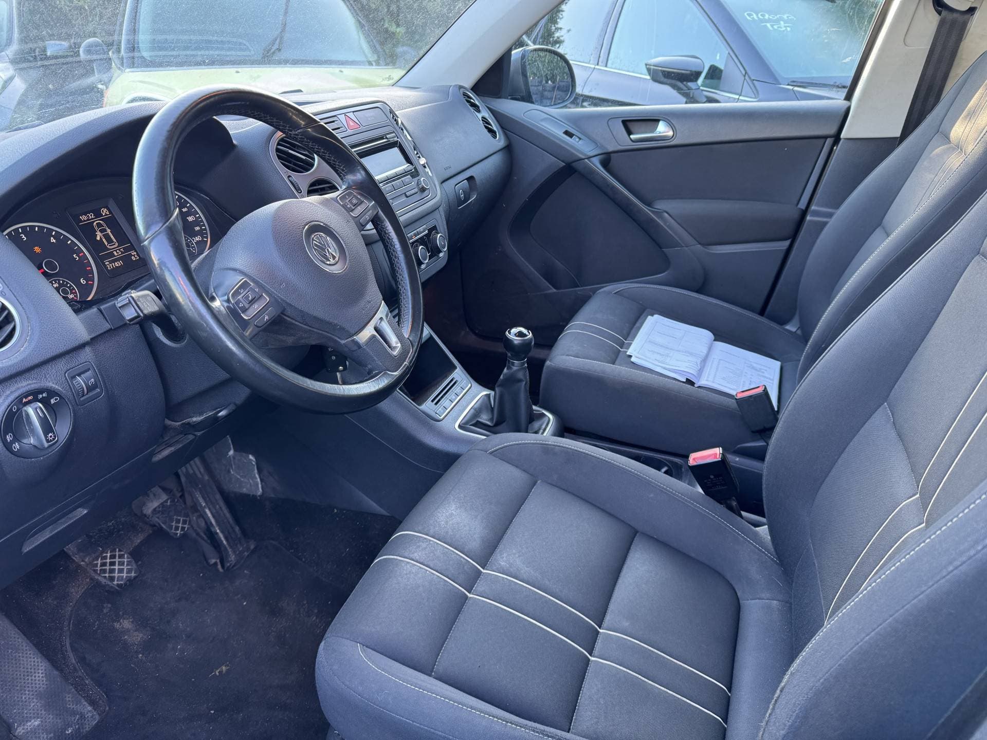 Volkswagen Tiguan thumbnail 13