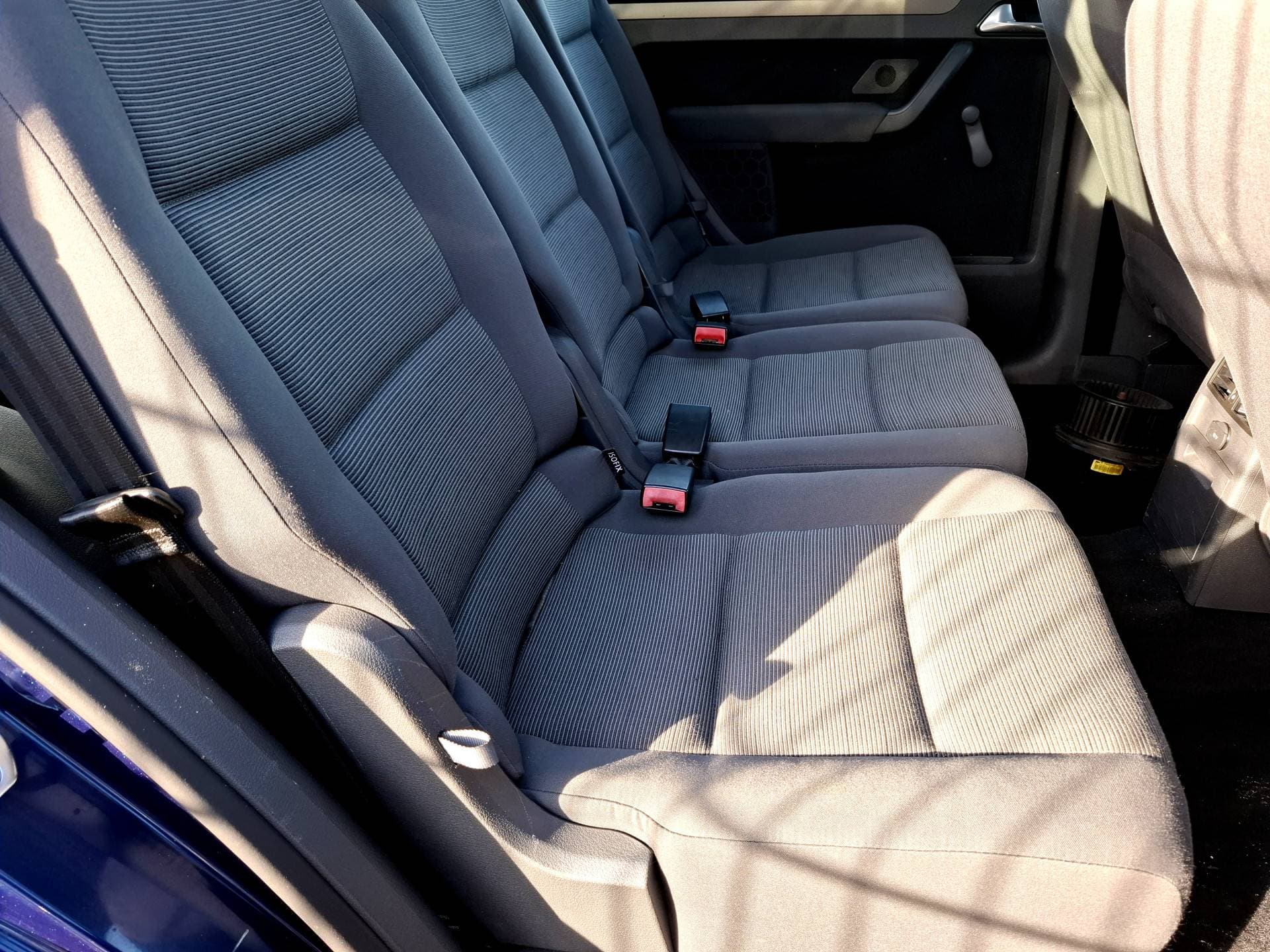 Volkswagen Touran thumbnail 9