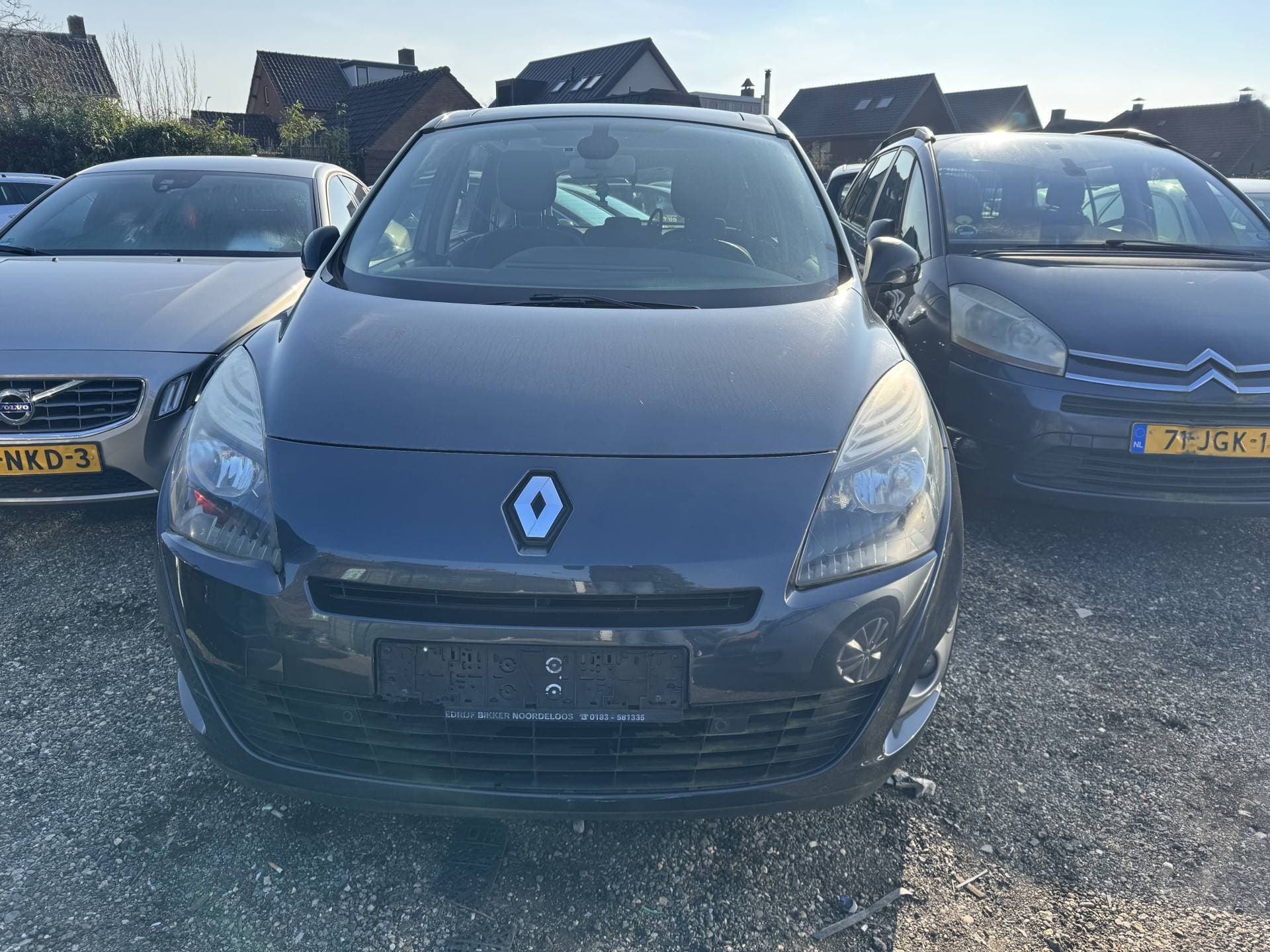 Renault Scénic thumbnail 3