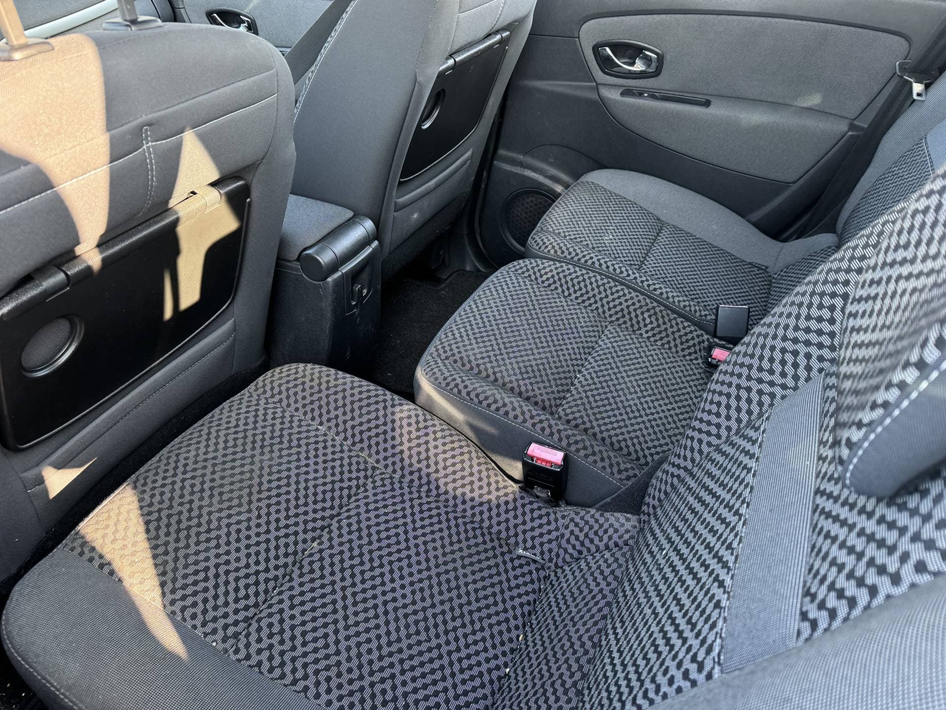 Renault Scénic thumbnail 21