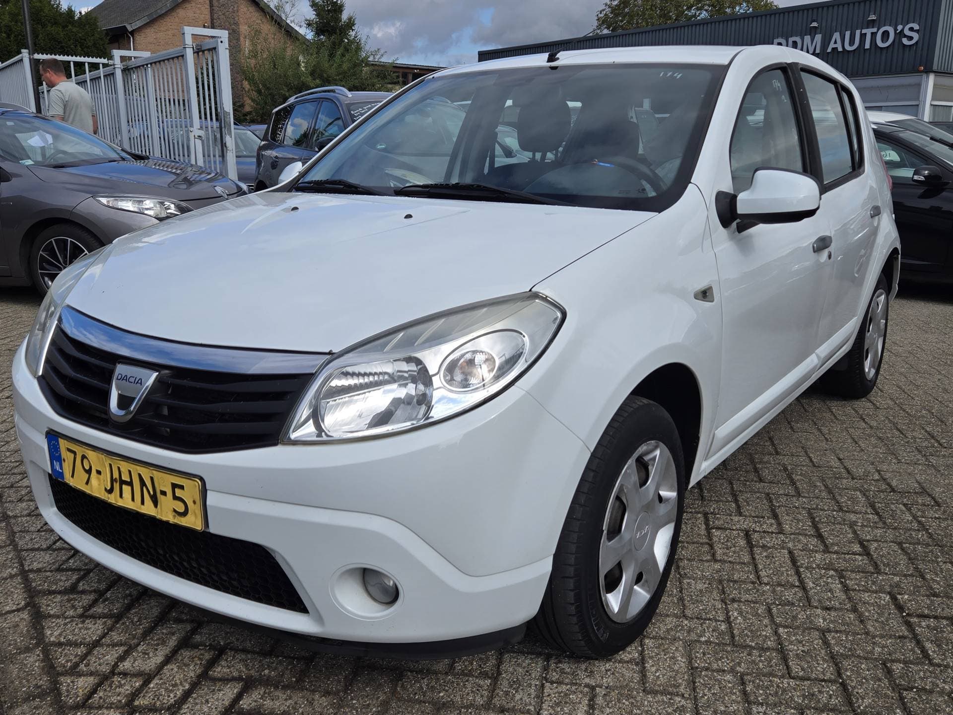 Dacia Sandero thumbnail 3