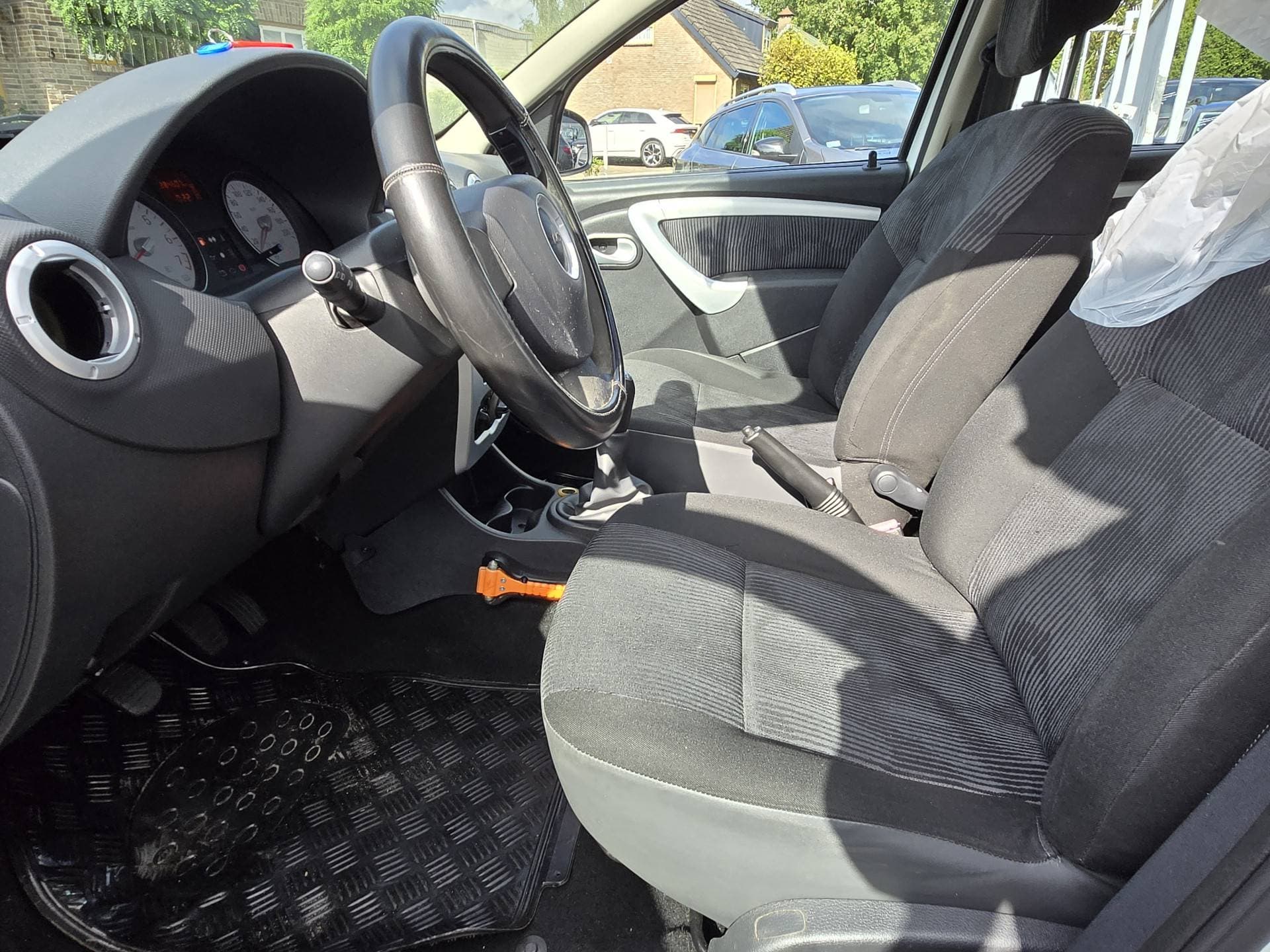 Dacia Sandero thumbnail 10