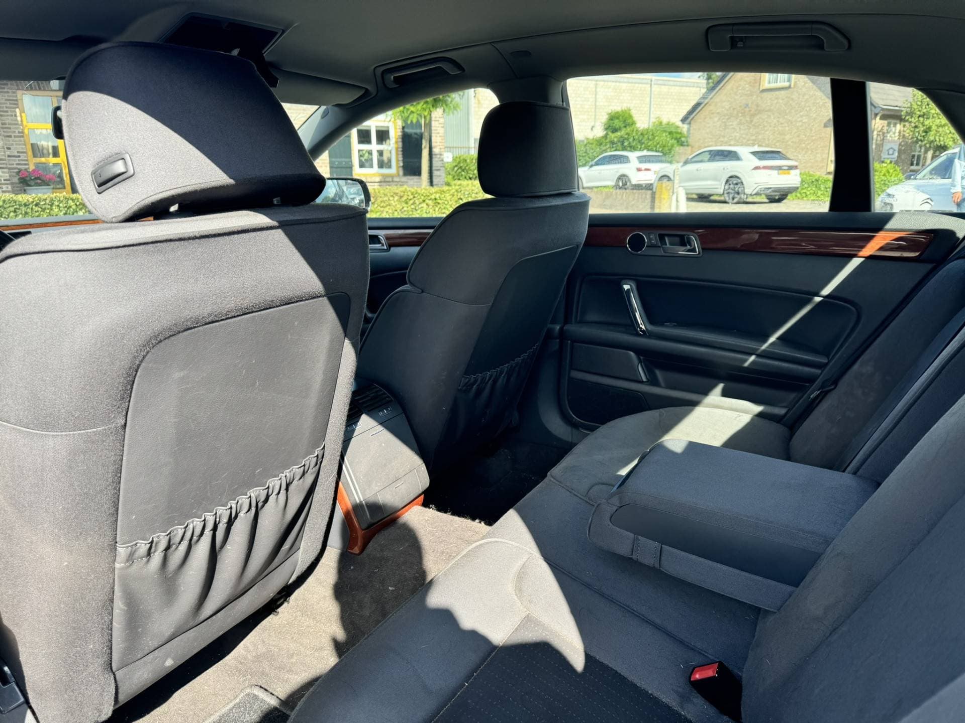 Volkswagen Phaeton thumbnail 12