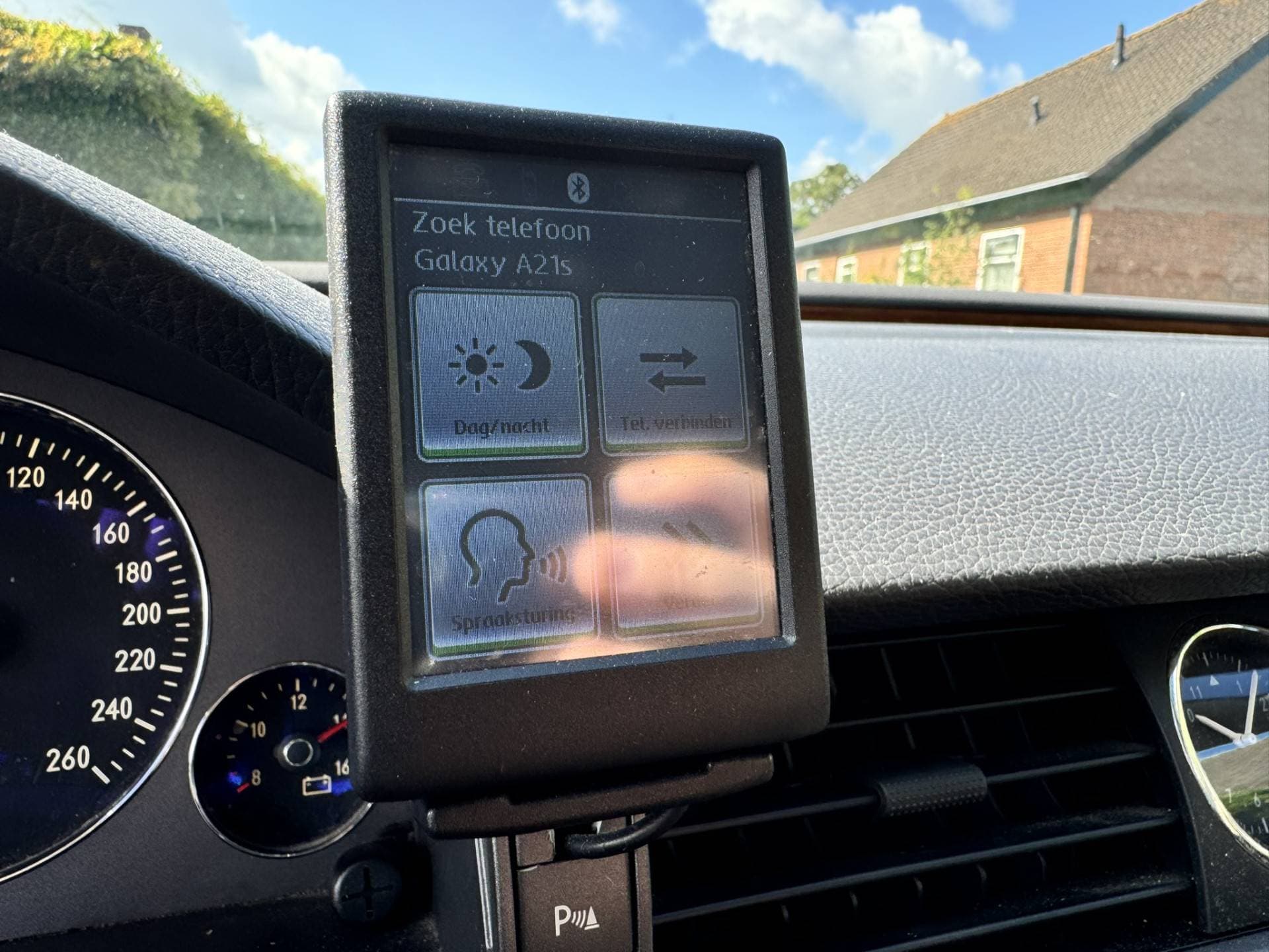 Volkswagen Phaeton thumbnail 21