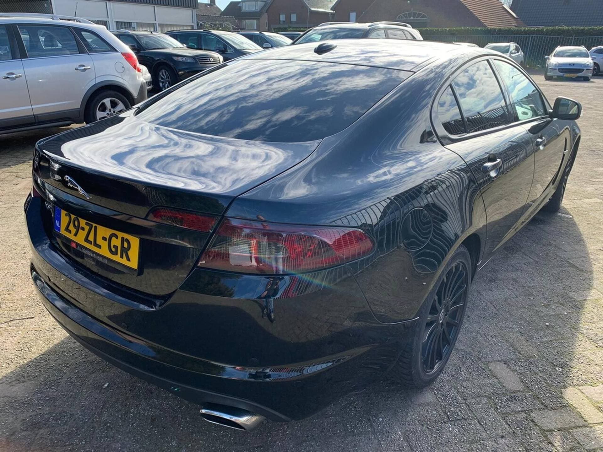 Jaguar XF thumbnail 5