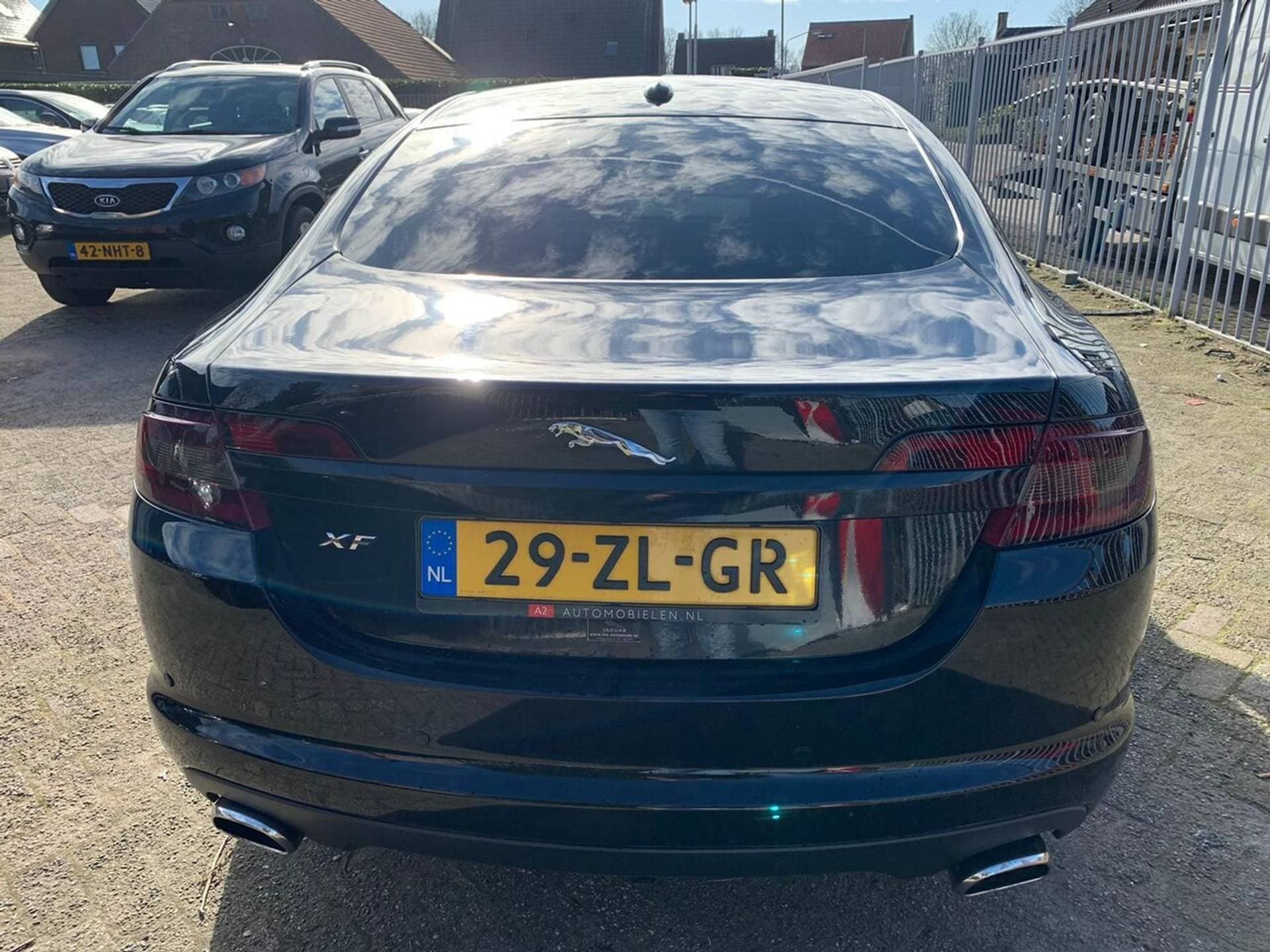 Jaguar XF thumbnail 6