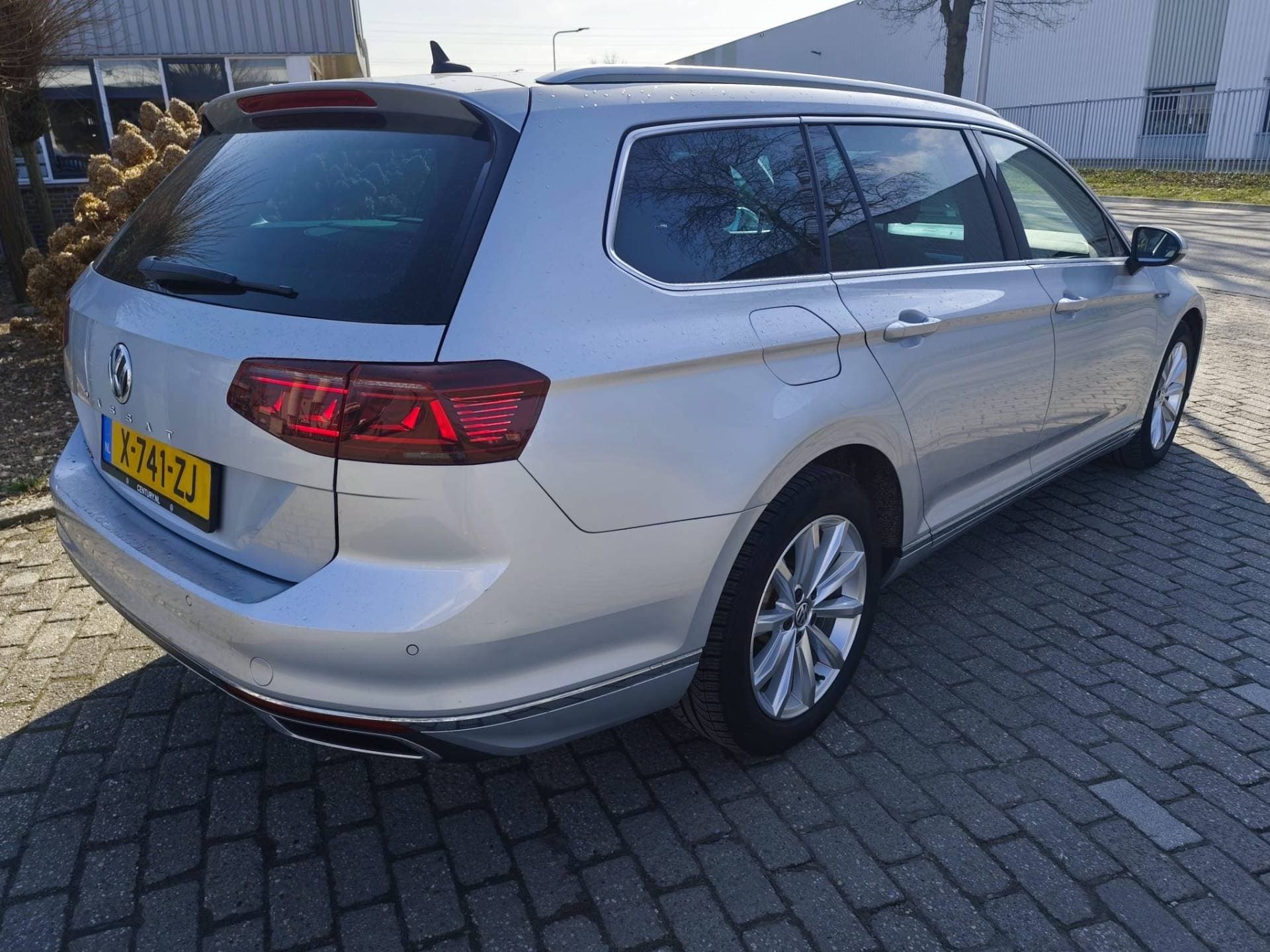 Volkswagen Passat Variant 1.4 TSI PHEV GTE Business thumbnail 10