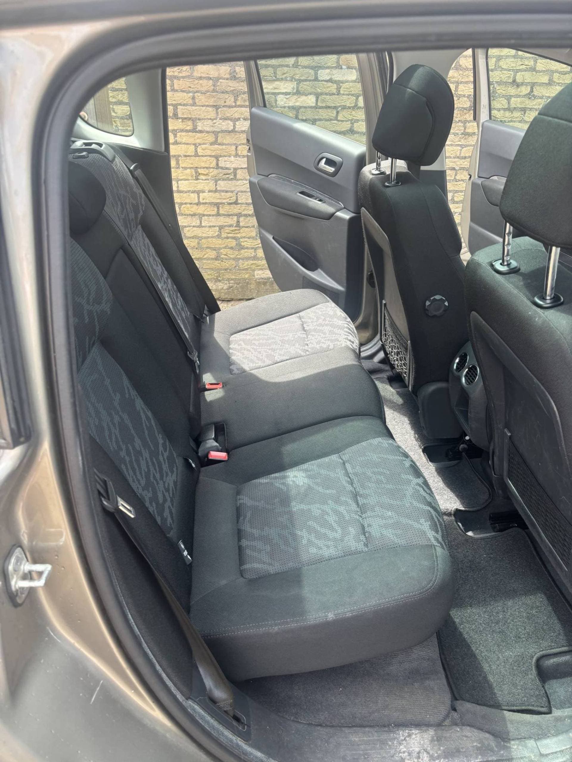 Peugeot 3008 thumbnail 7