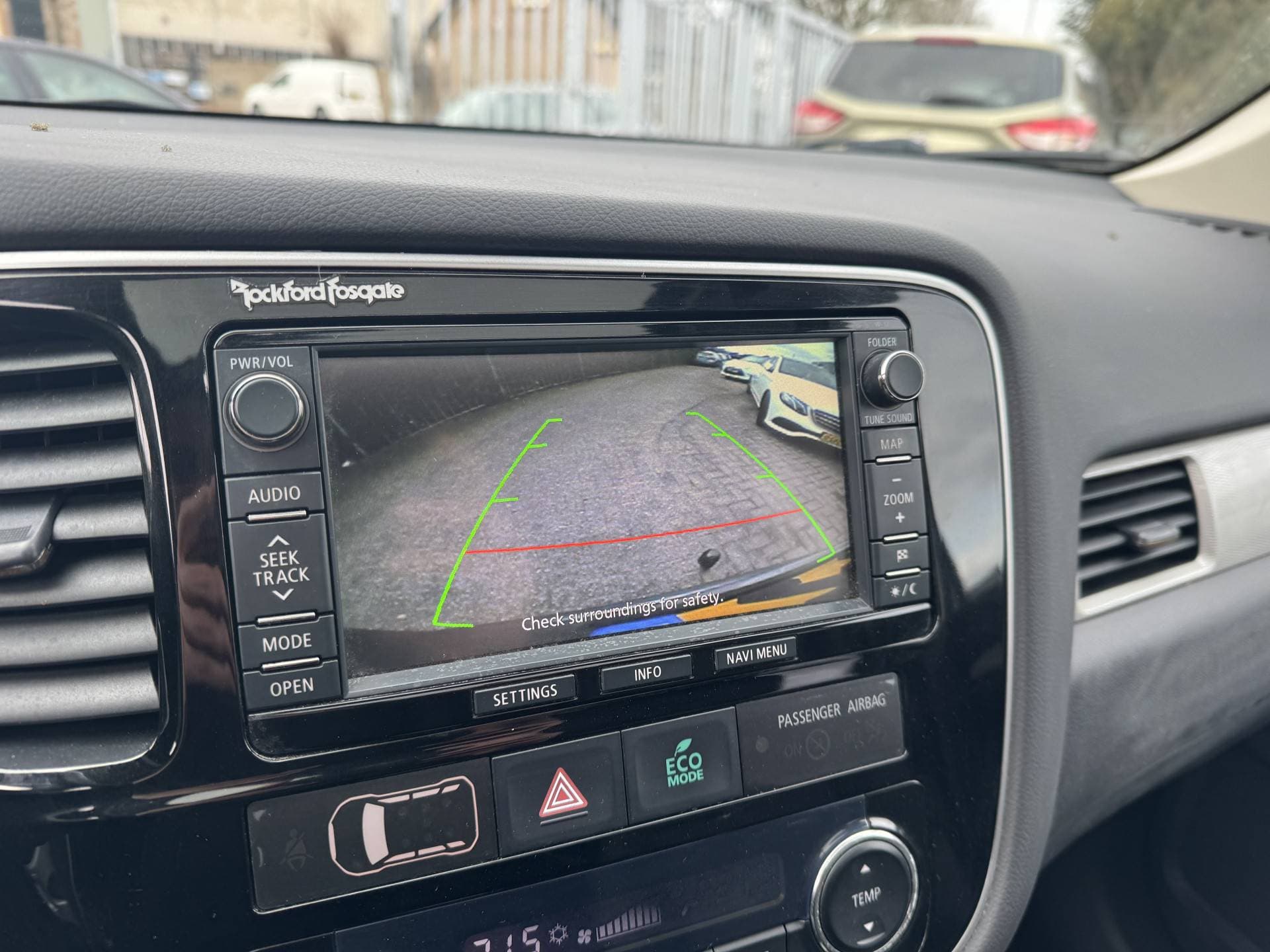 Mitsubishi Outlander 2.0 PHEV Instyle thumbnail 23