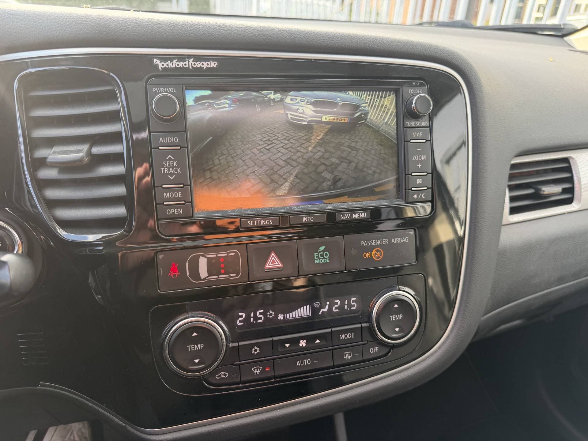 Mitsubishi Outlander 2.0 PHEV Instyle thumbnail 10