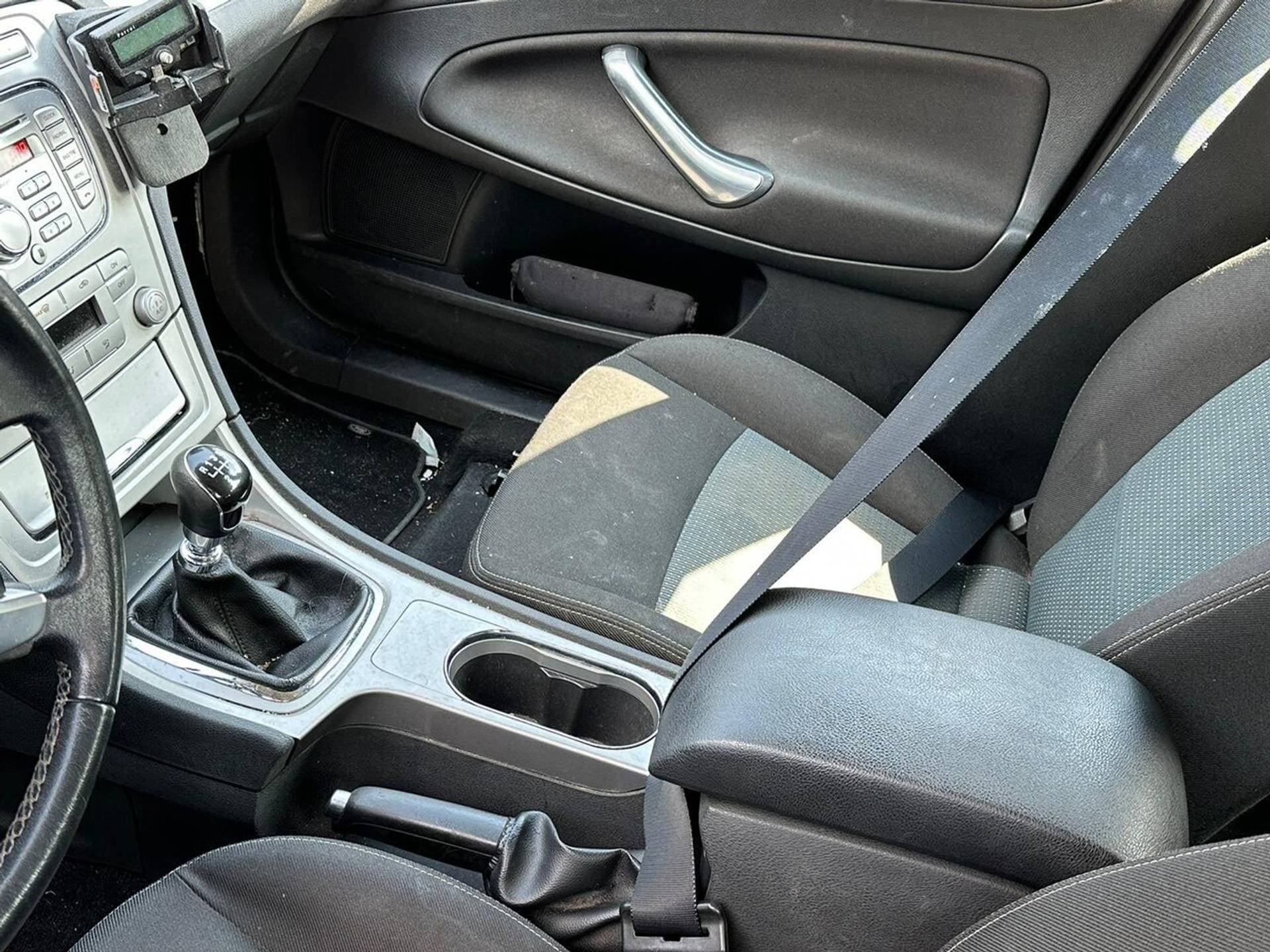 Ford Mondeo thumbnail 3