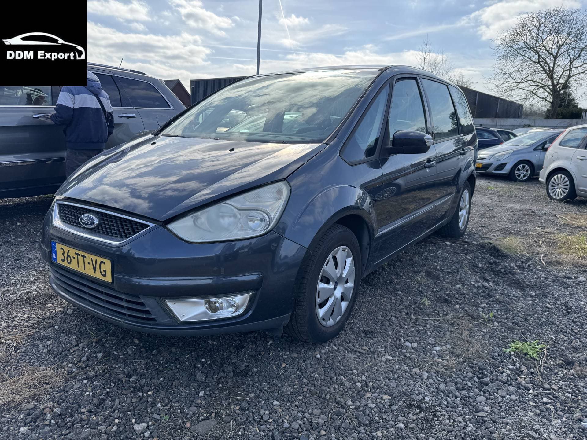 Ford Galaxy 2.0-16V