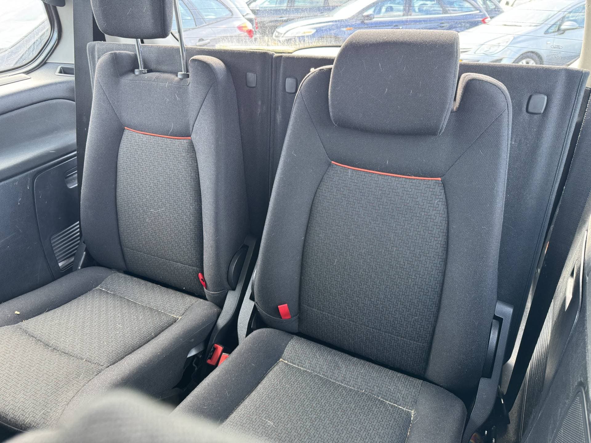 Ford Galaxy thumbnail 10