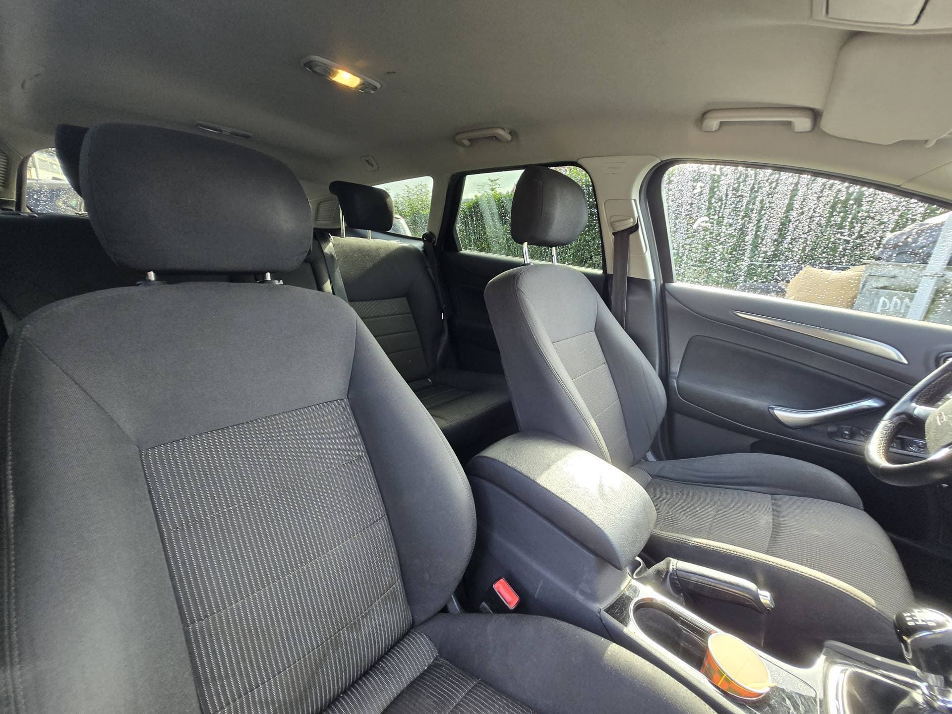 Ford Mondeo thumbnail 10