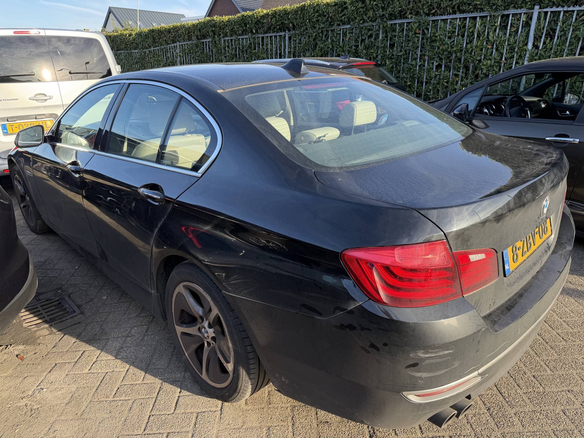 BMW 5 Serie 520d High Executive thumbnail 3