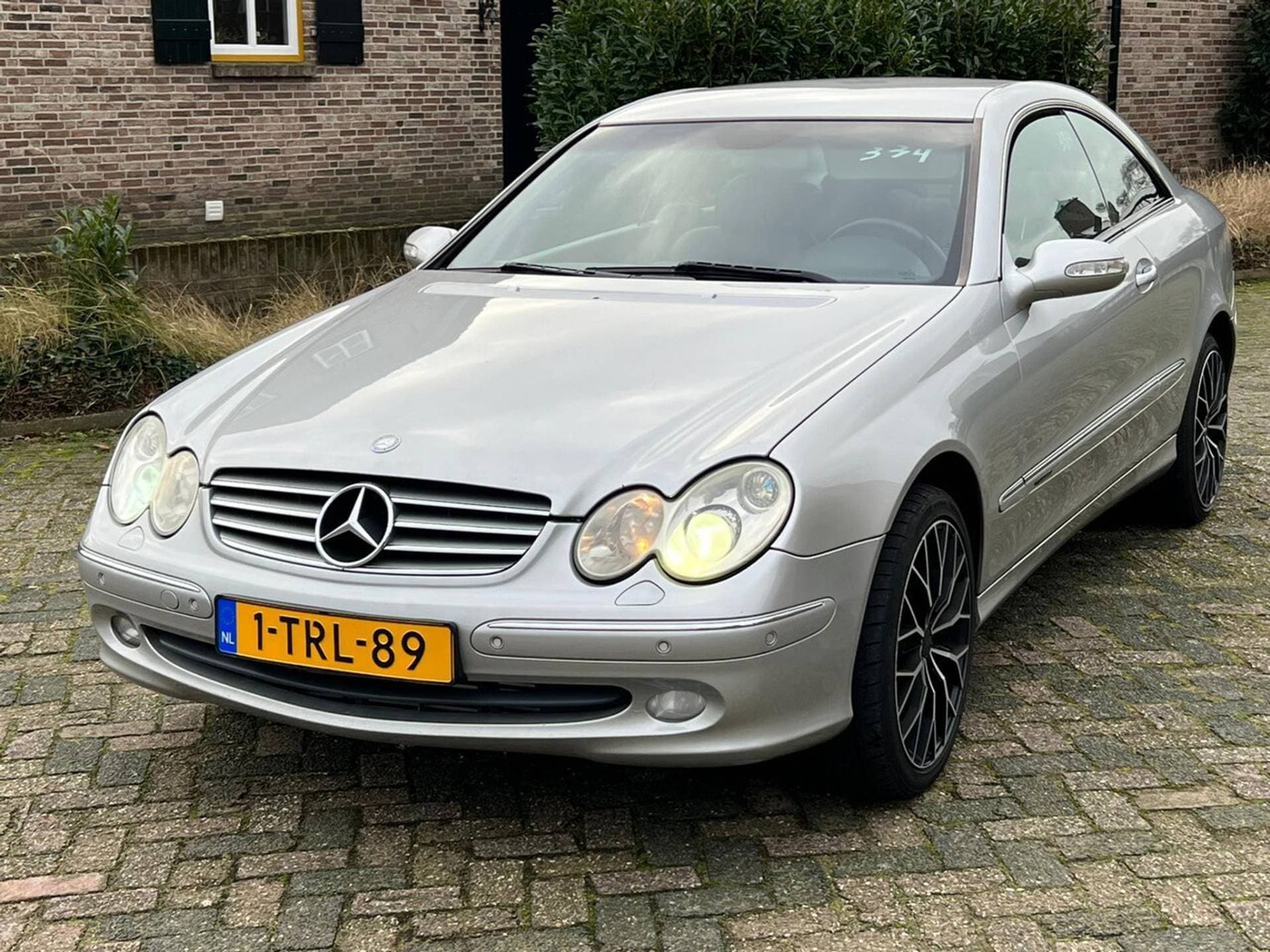 Mercedes-Benz CLK thumbnail 4