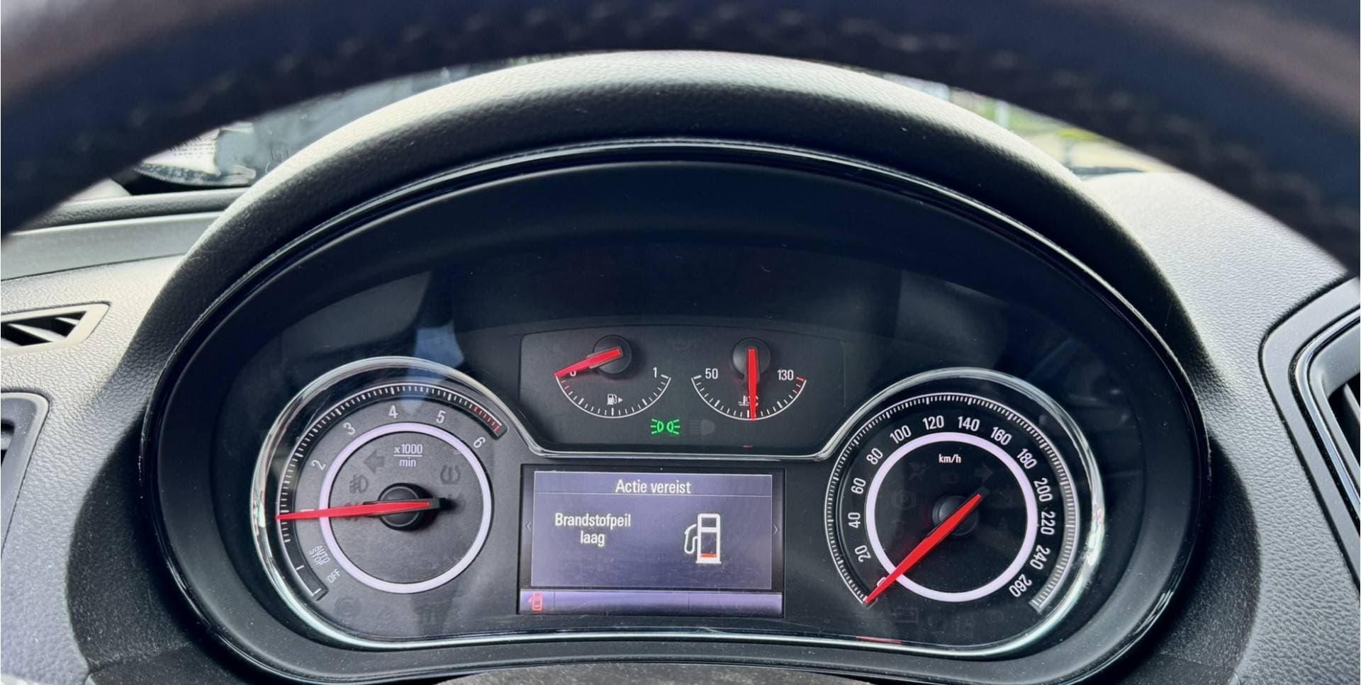 Opel Insignia thumbnail 7