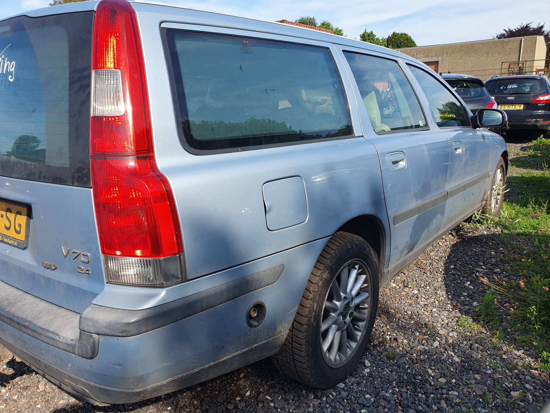 Volvo V70 thumbnail 4