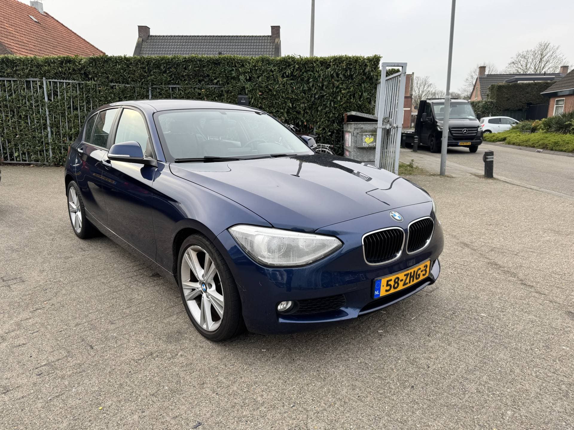 BMW 1 Serie 114i Upgrade Edition thumbnail 5