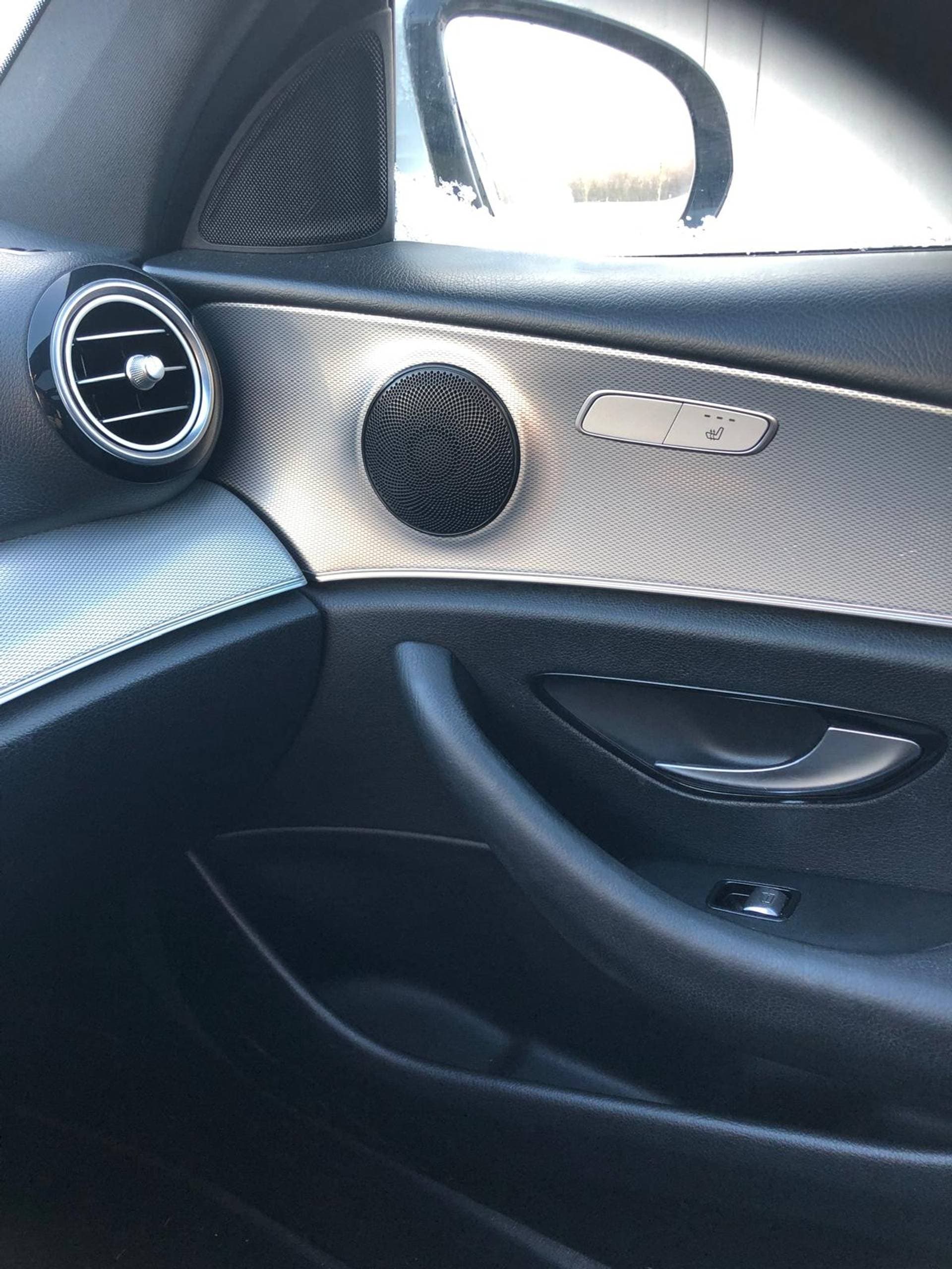 Mercedes-Benz E-Klasse thumbnail 9