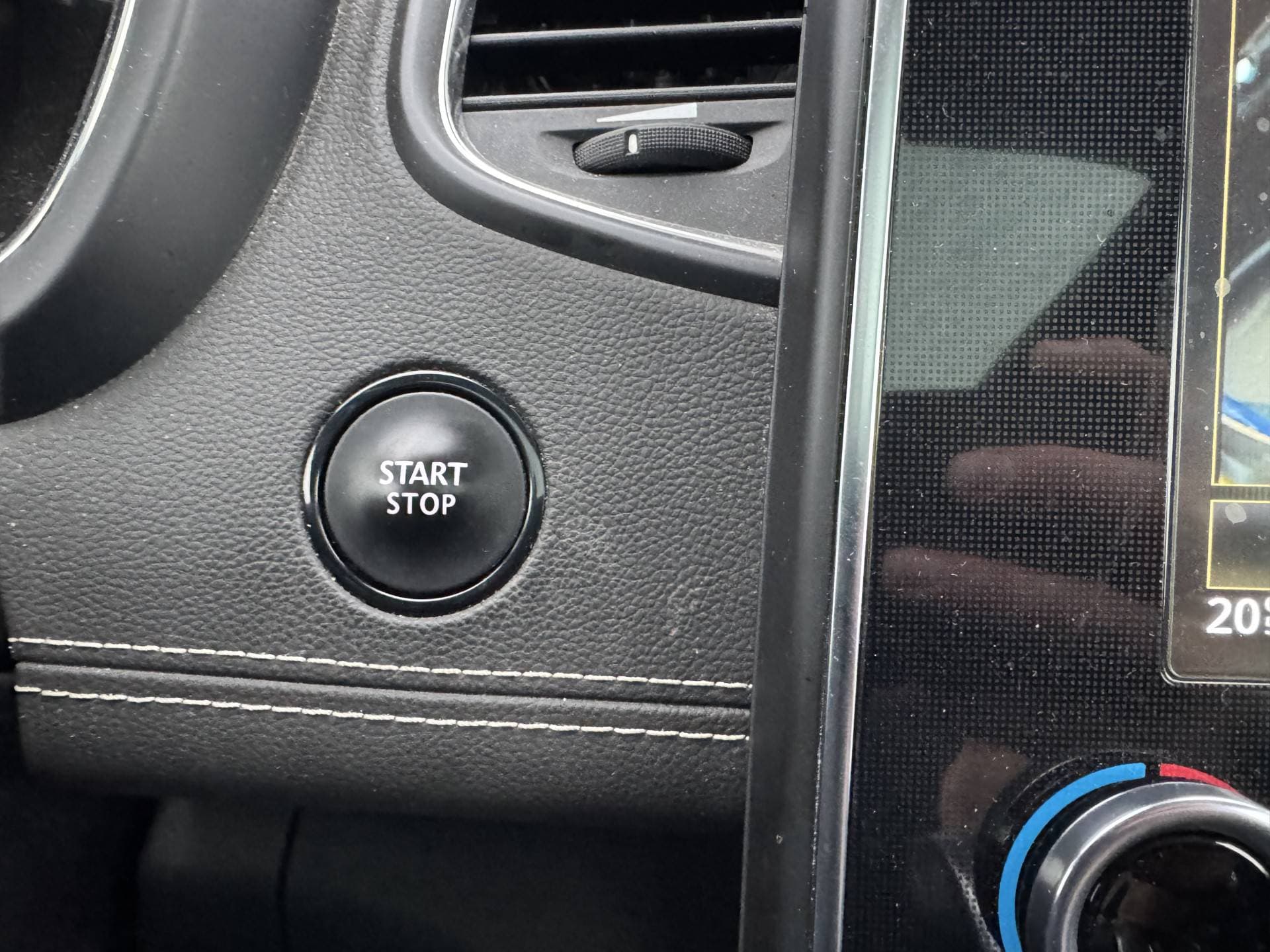 Renault Scénic 1.7 Blue dCi Initale Paris Automaat thumbnail 29