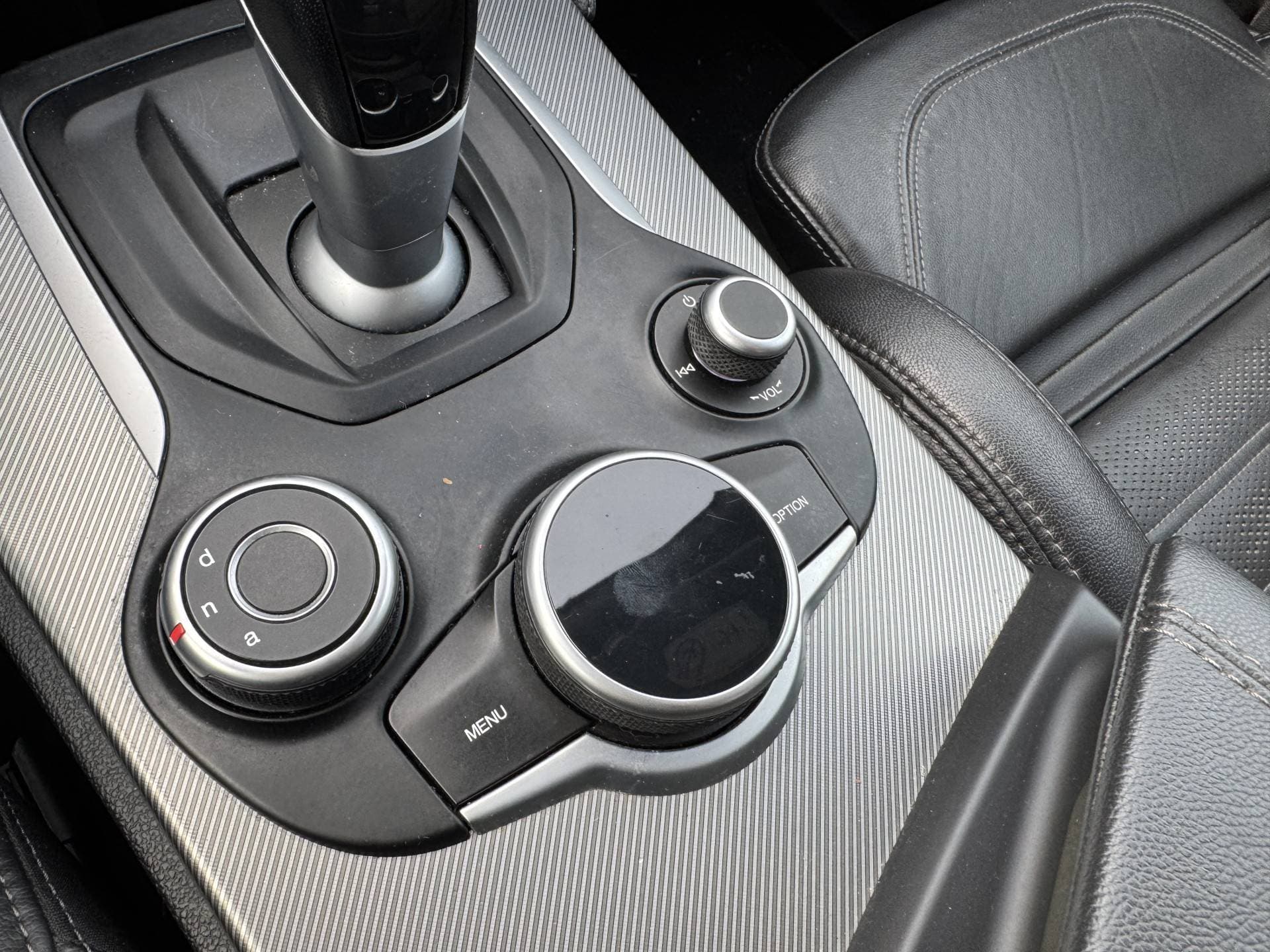 Alfa Romeo Stelvio 2.0 T AWD Super thumbnail 6