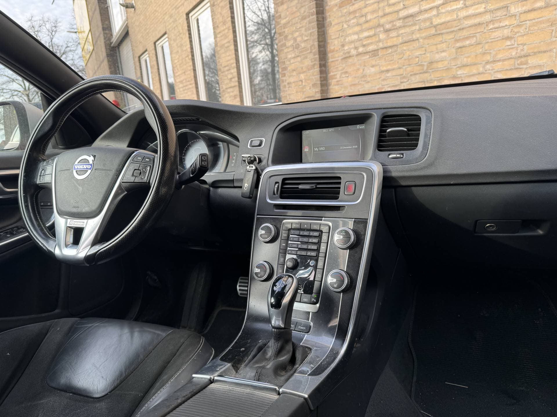 Volvo V60 thumbnail 12