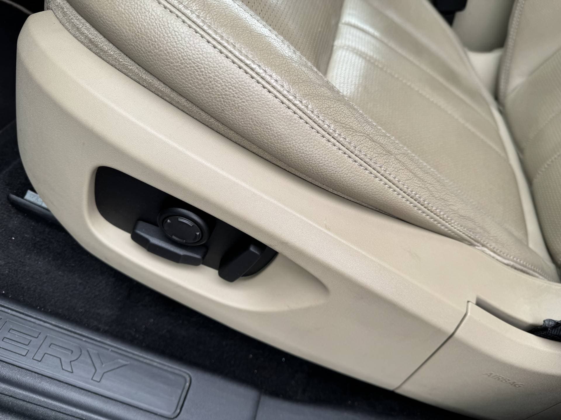 Land Rover Discovery Sport 2.0 TD4 HSE Luxury Automaat thumbnail 16