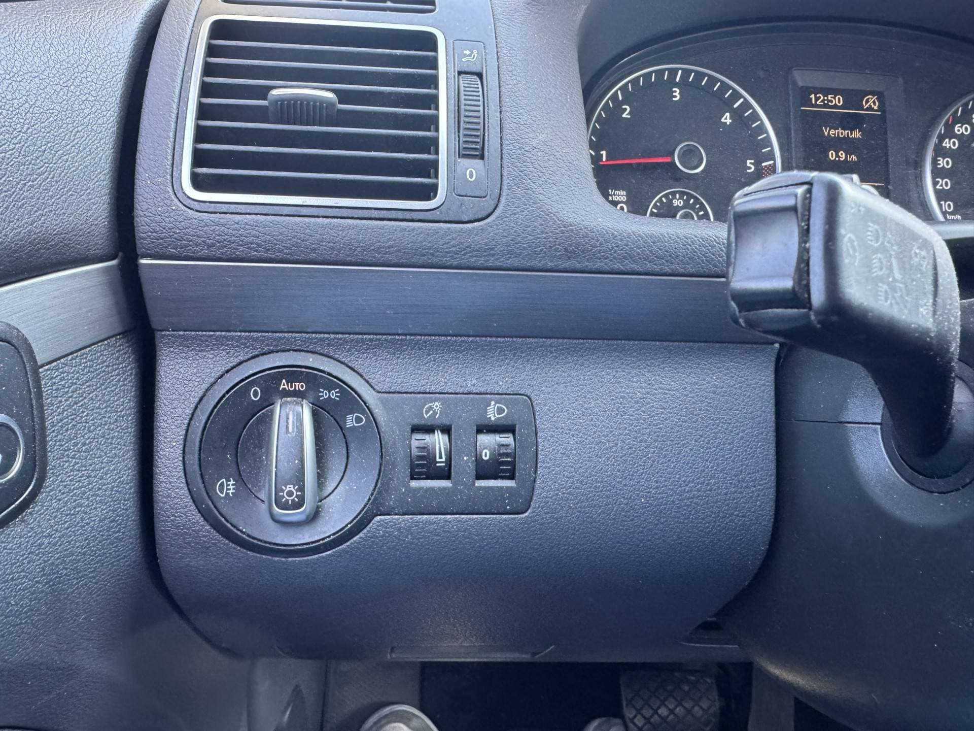 Volkswagen Touran 2.0 TDI Comfortline BlueMotion Automaat thumbnail 18