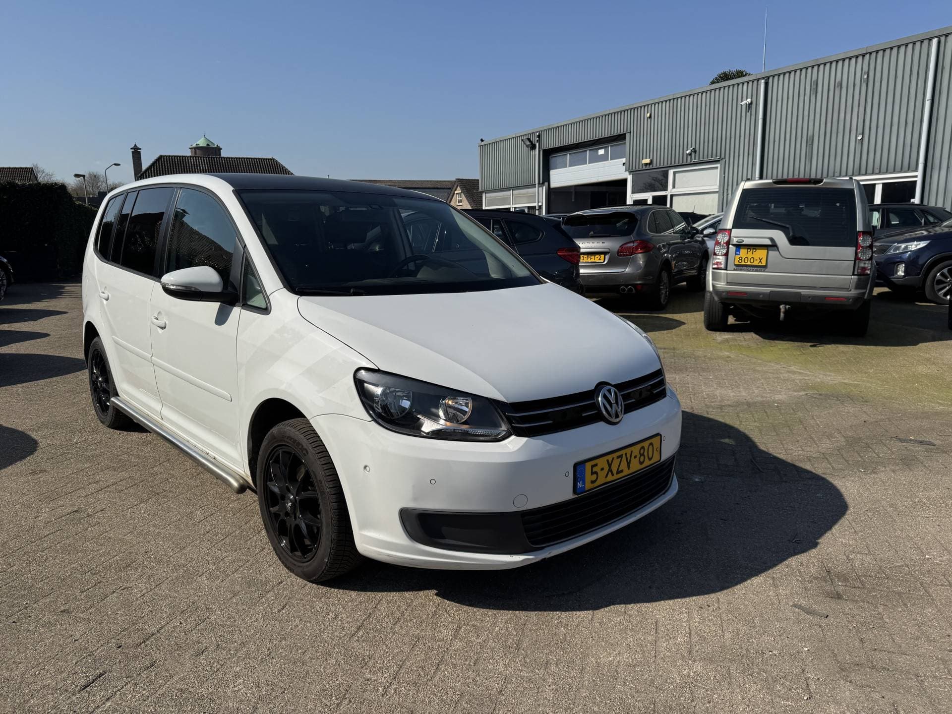 Volkswagen Touran 2.0 TDI Comfortline BlueMotion Automaat thumbnail 3